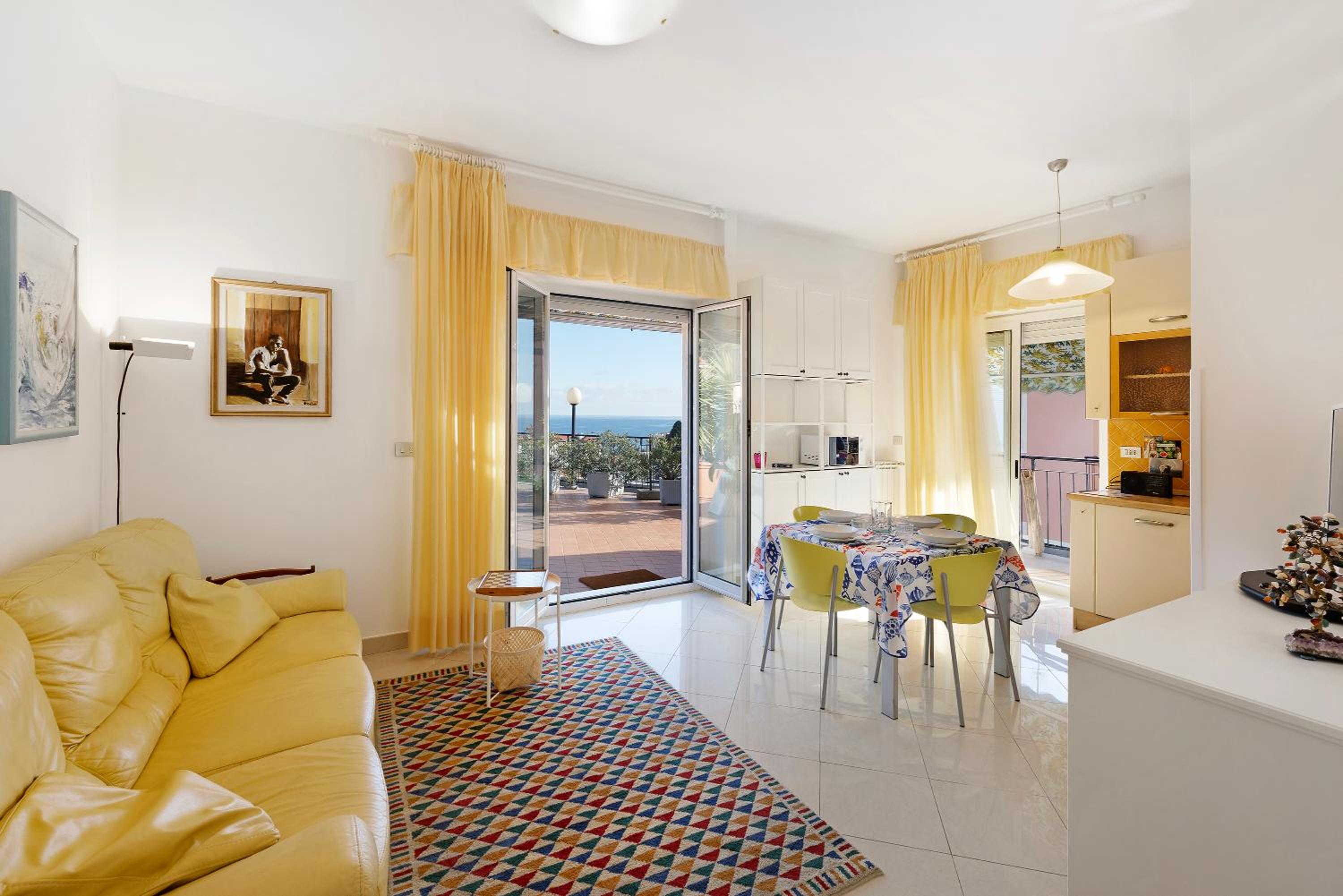 Two-Bedroom Deluxe Apartment with Ocean View