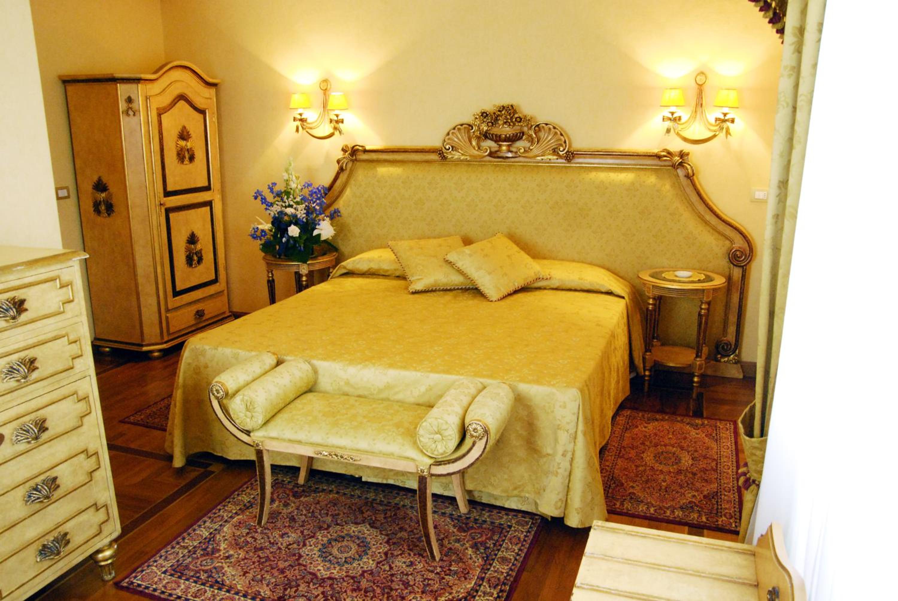 Deluxe Double Room - Historic Villa photo 3