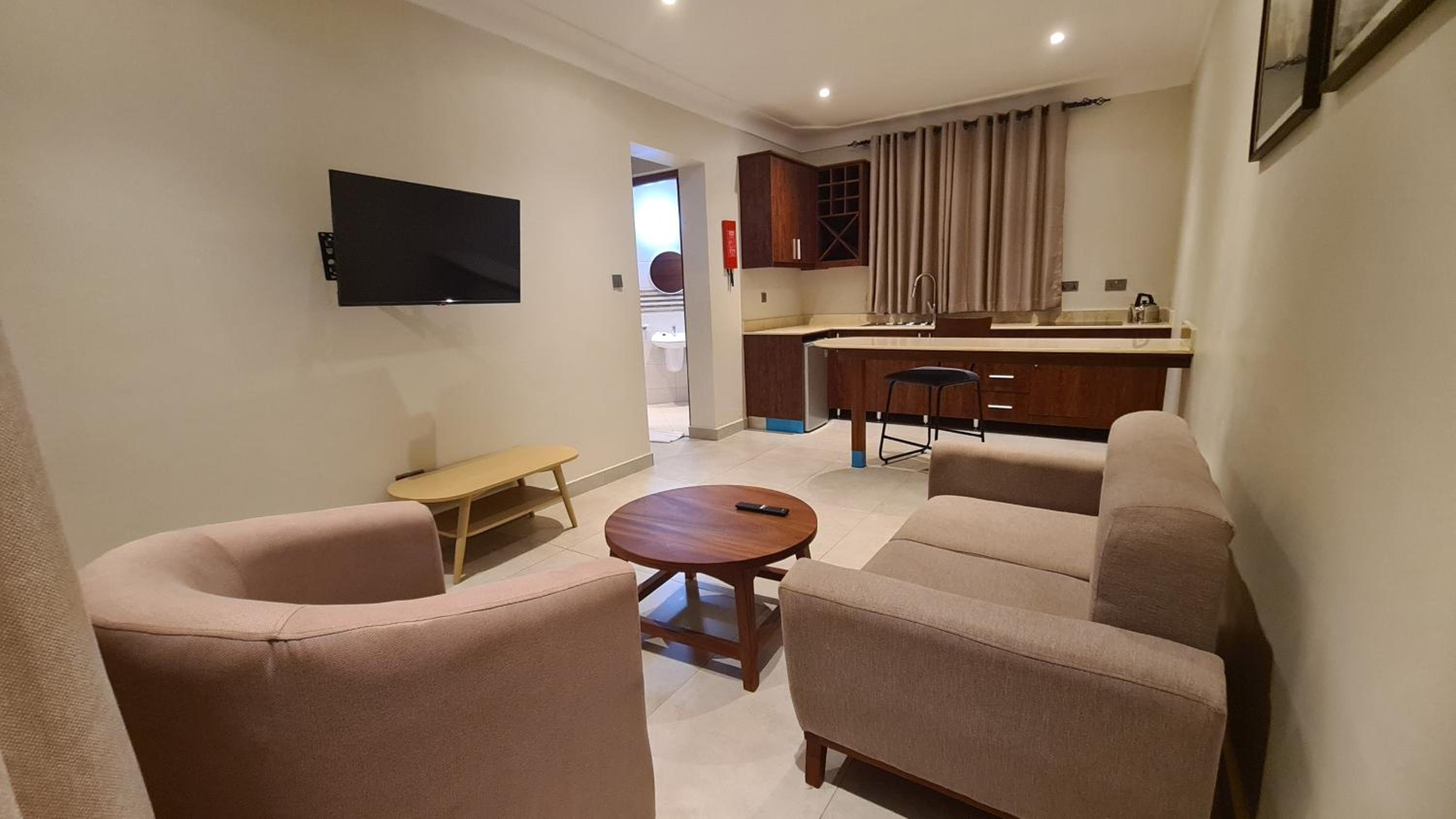 One-Bedroom Suite