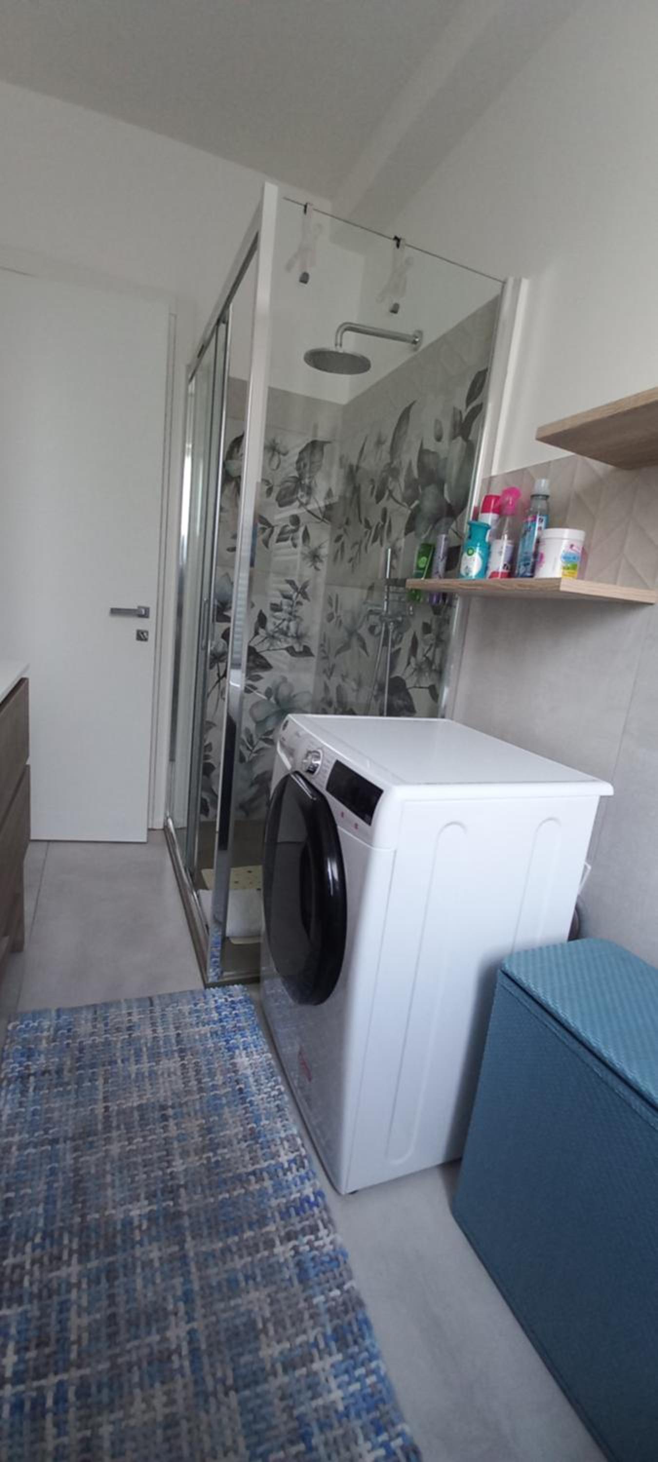 Three-Bedroom Apartment - Photo 2