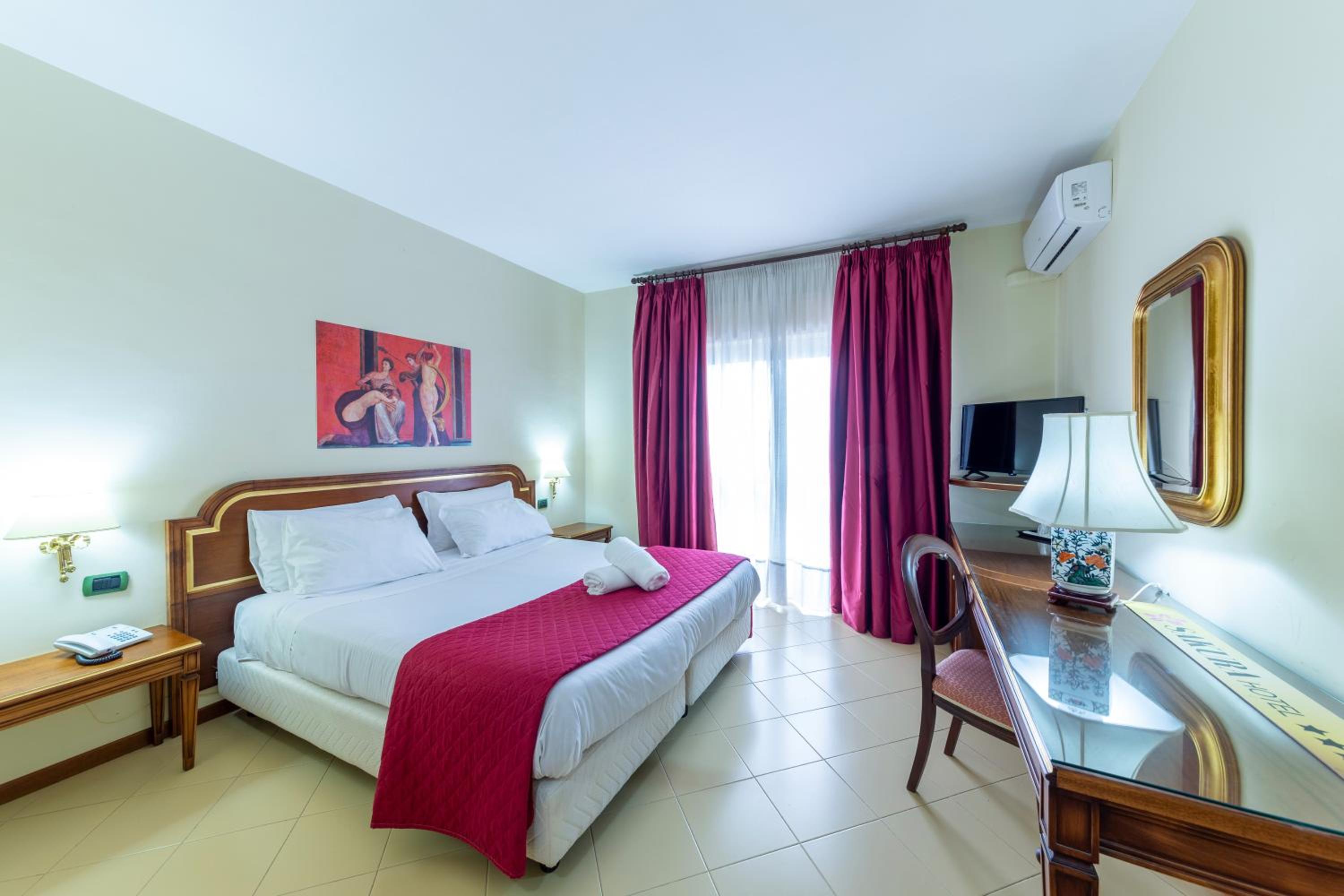 Double Room with Spa Bath