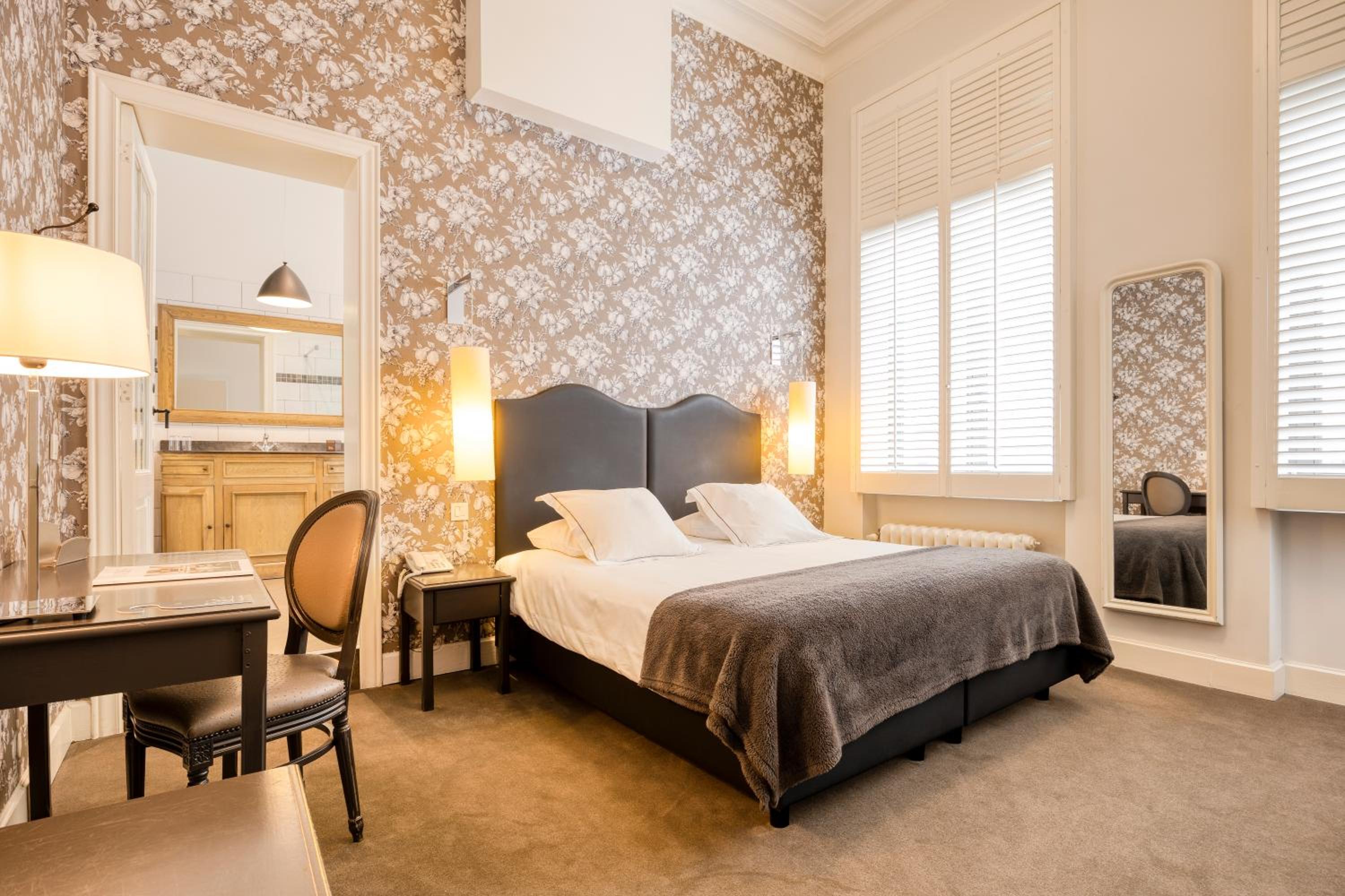Executive Room photo 1