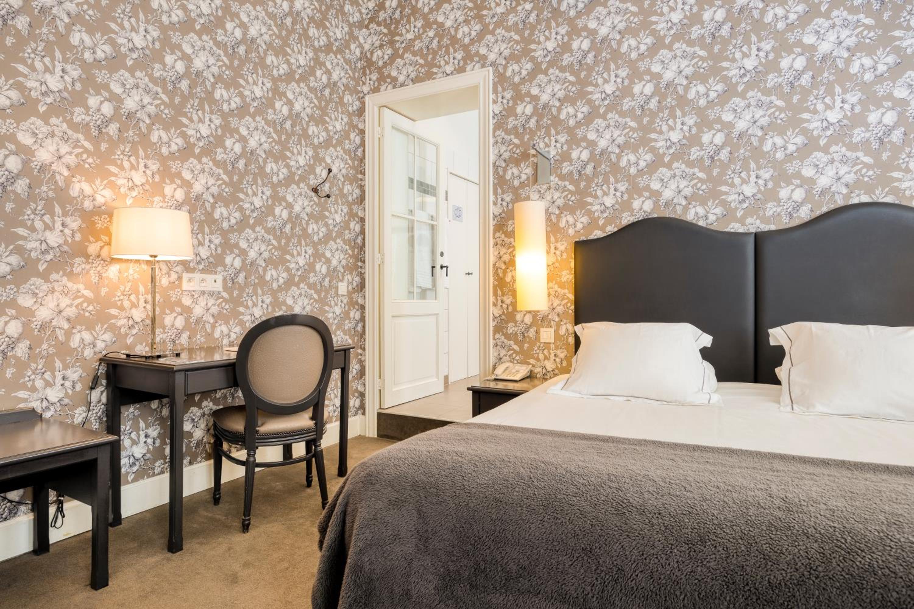 Executive Room photo 2
