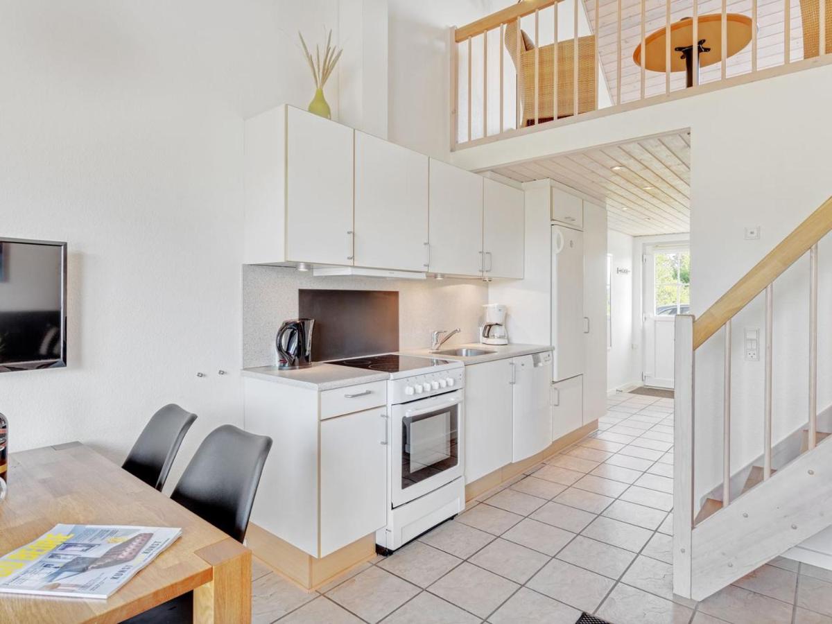Standard Two Bedroom Bungalow photo 2