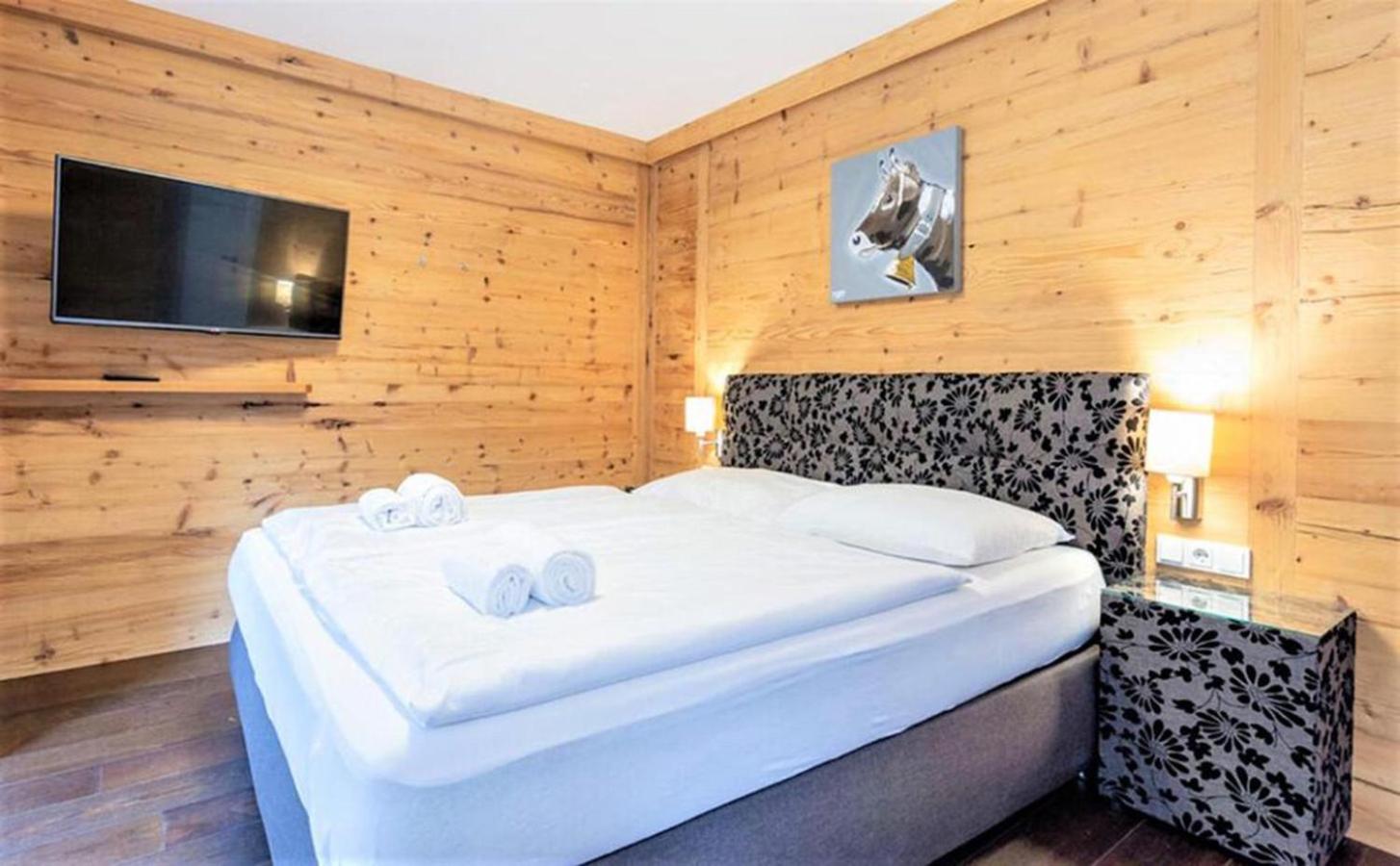 Apartment with Lake View - Top Gold