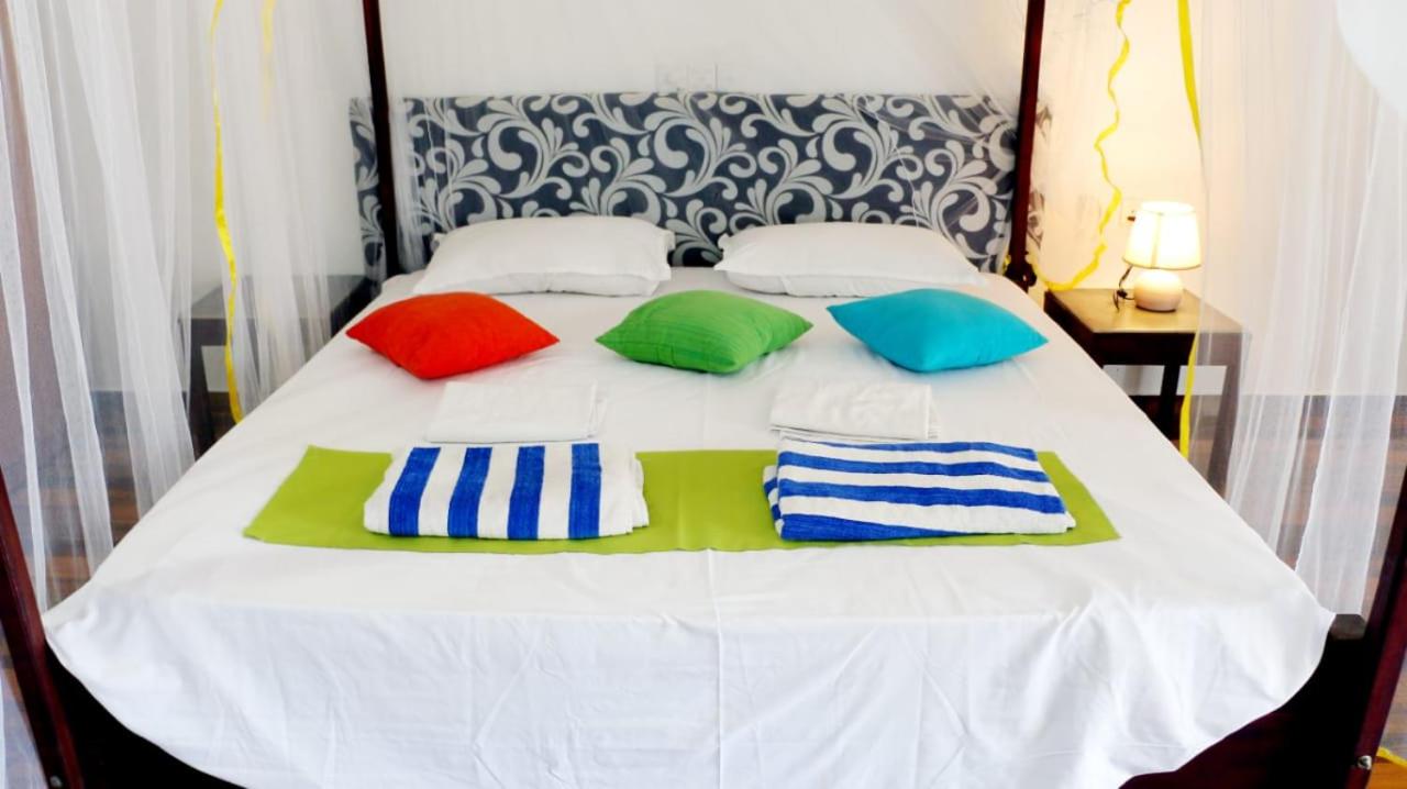 Apartment with Pool View  photo 3