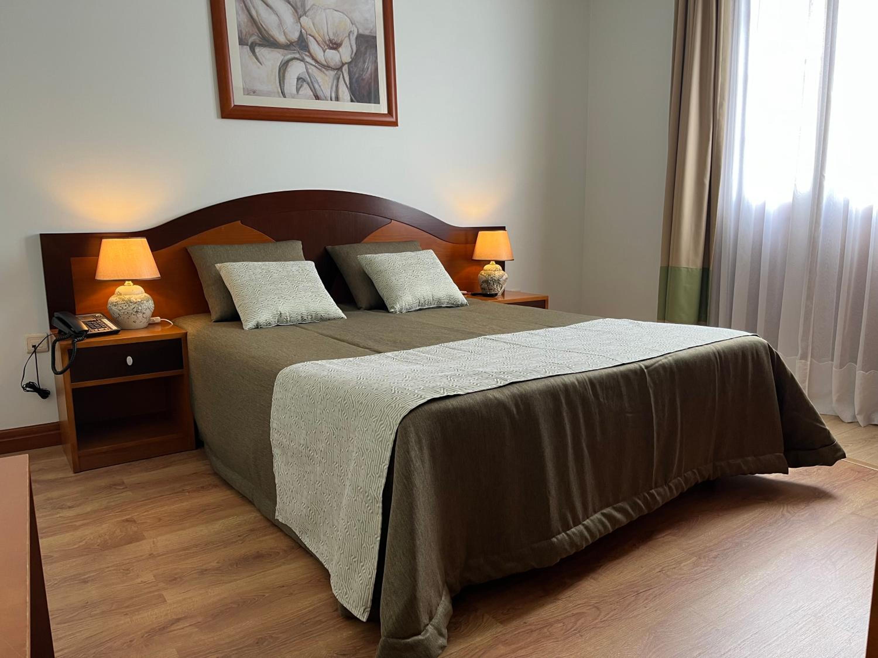 Double Room - Photo 6