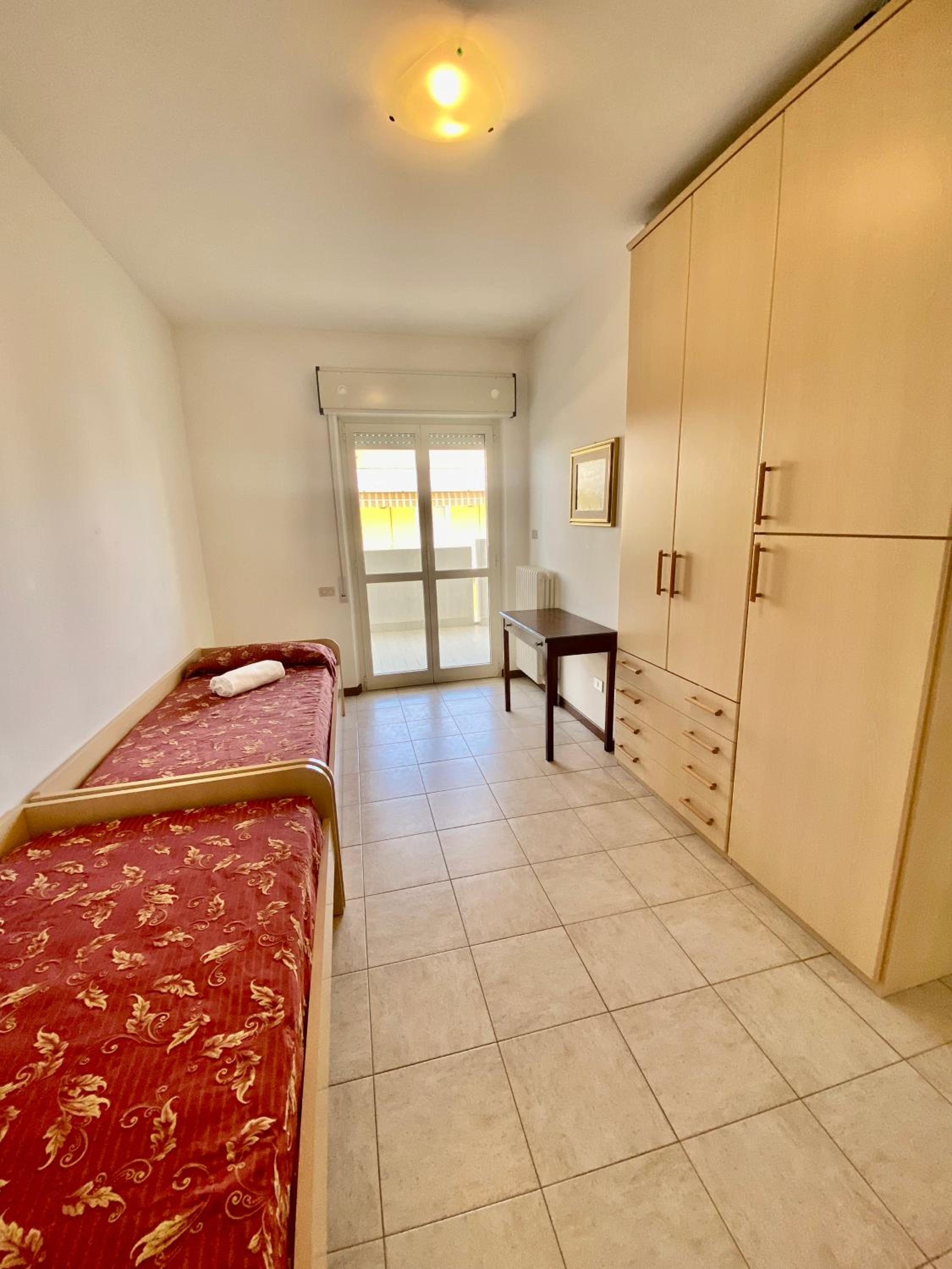 Two-Bedroom Apartment photo 3