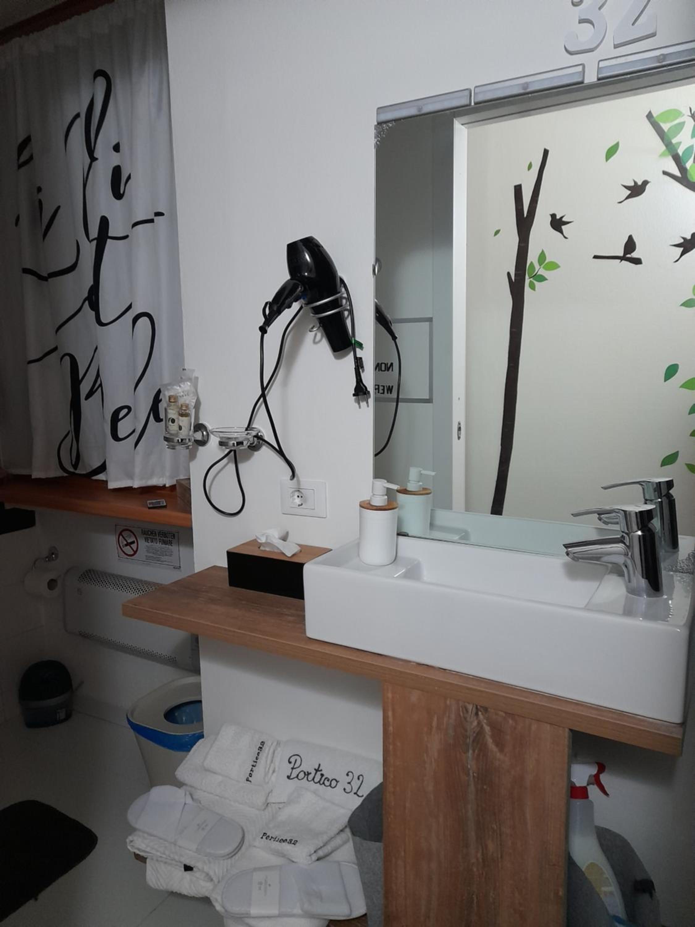 Double Room - Photo 24