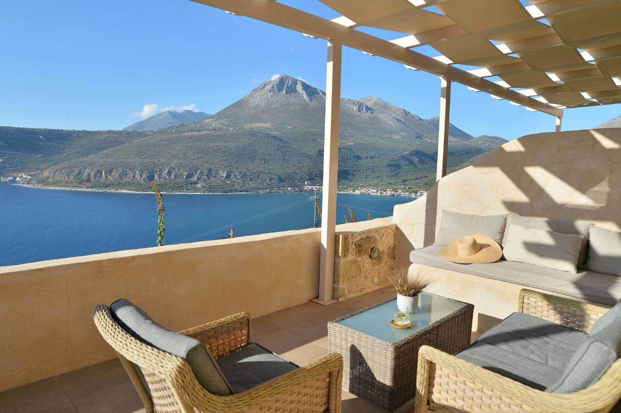 Junior Suite with Sea View - Photo 9