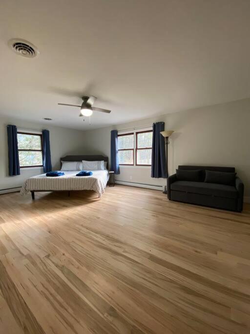 Three-Bedroom Villa photo 2