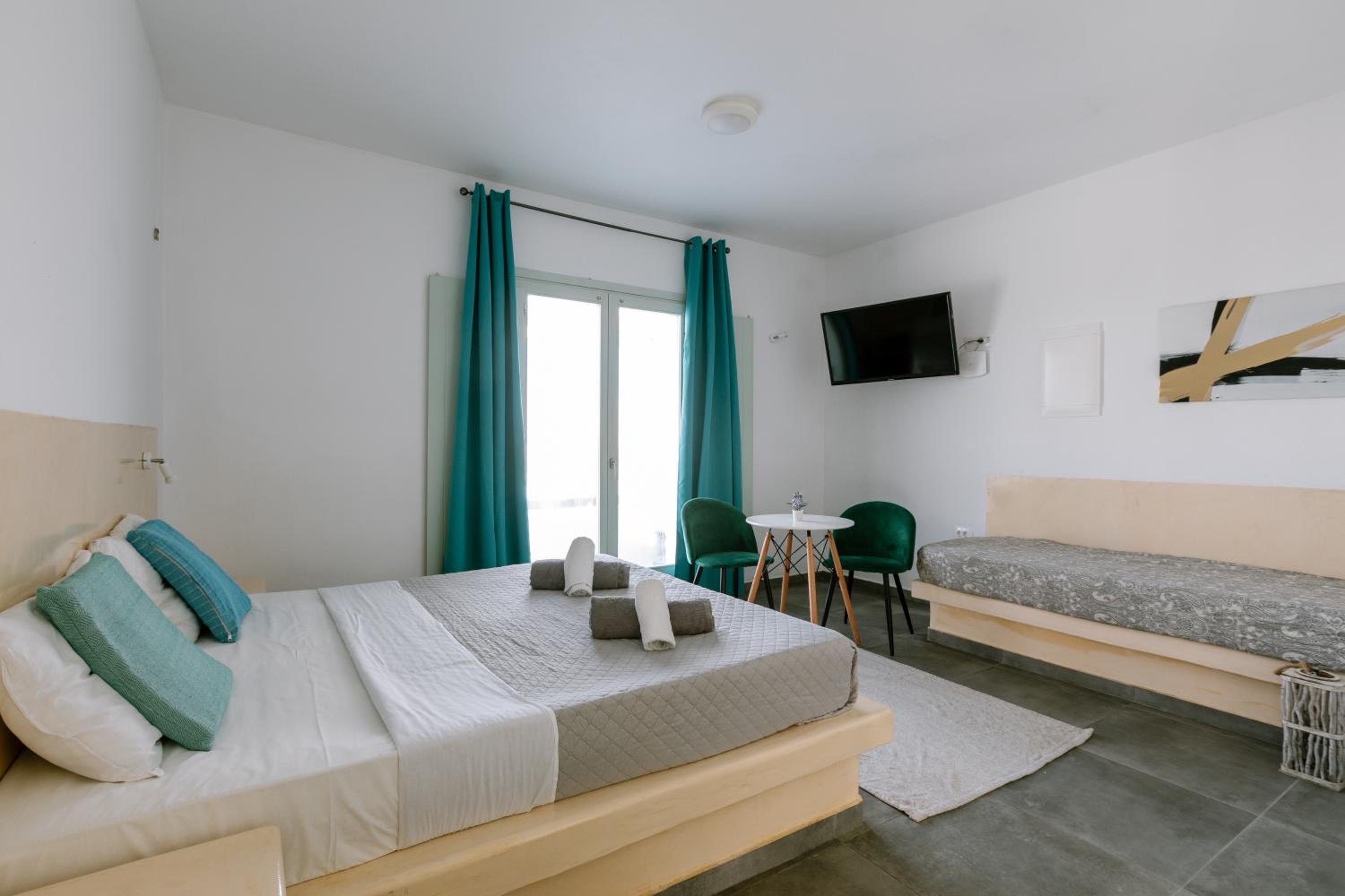 Deluxe Double Room - Photo 3