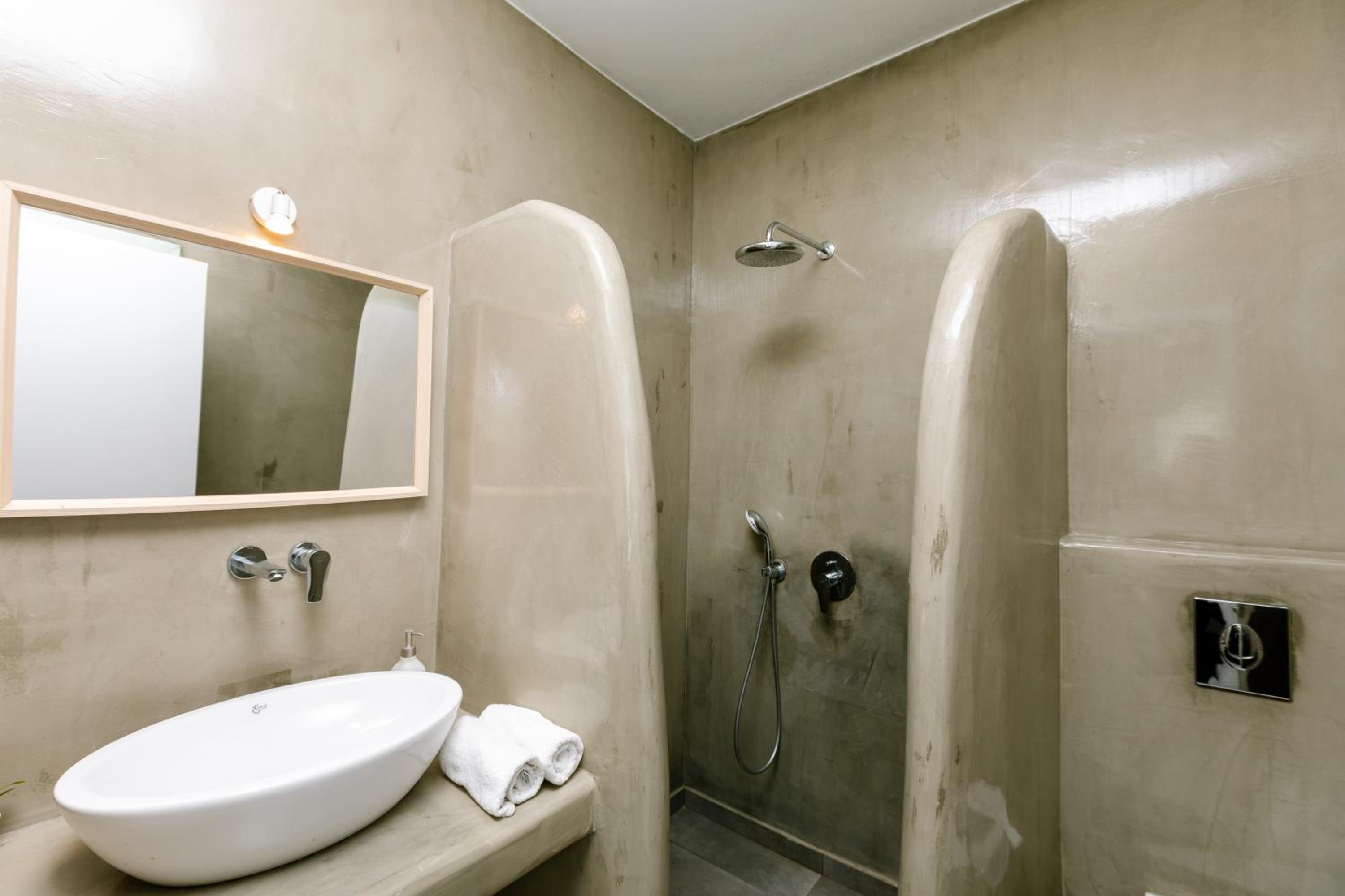 Deluxe Double Room - Photo 6
