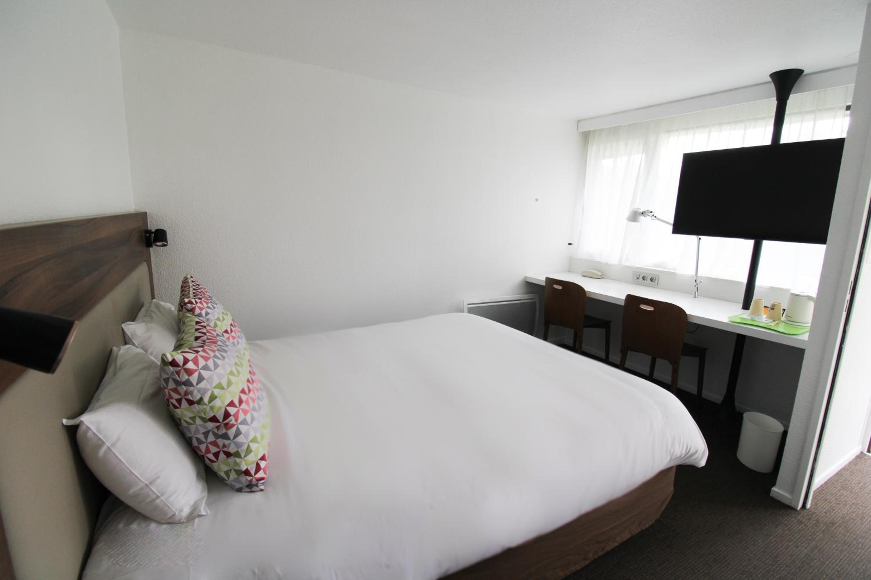 Double Room - Photo 5