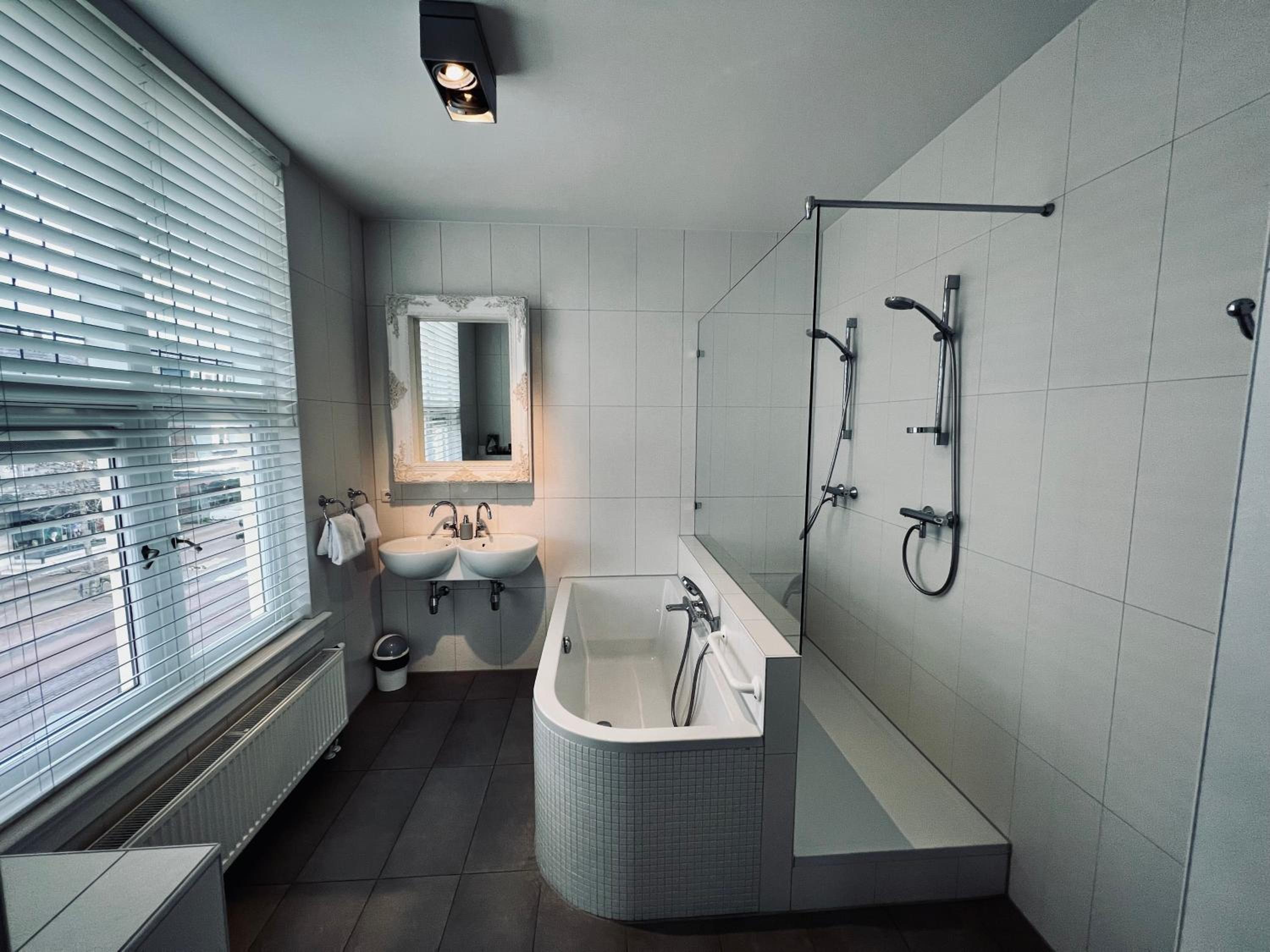 Superior Suite photo 2