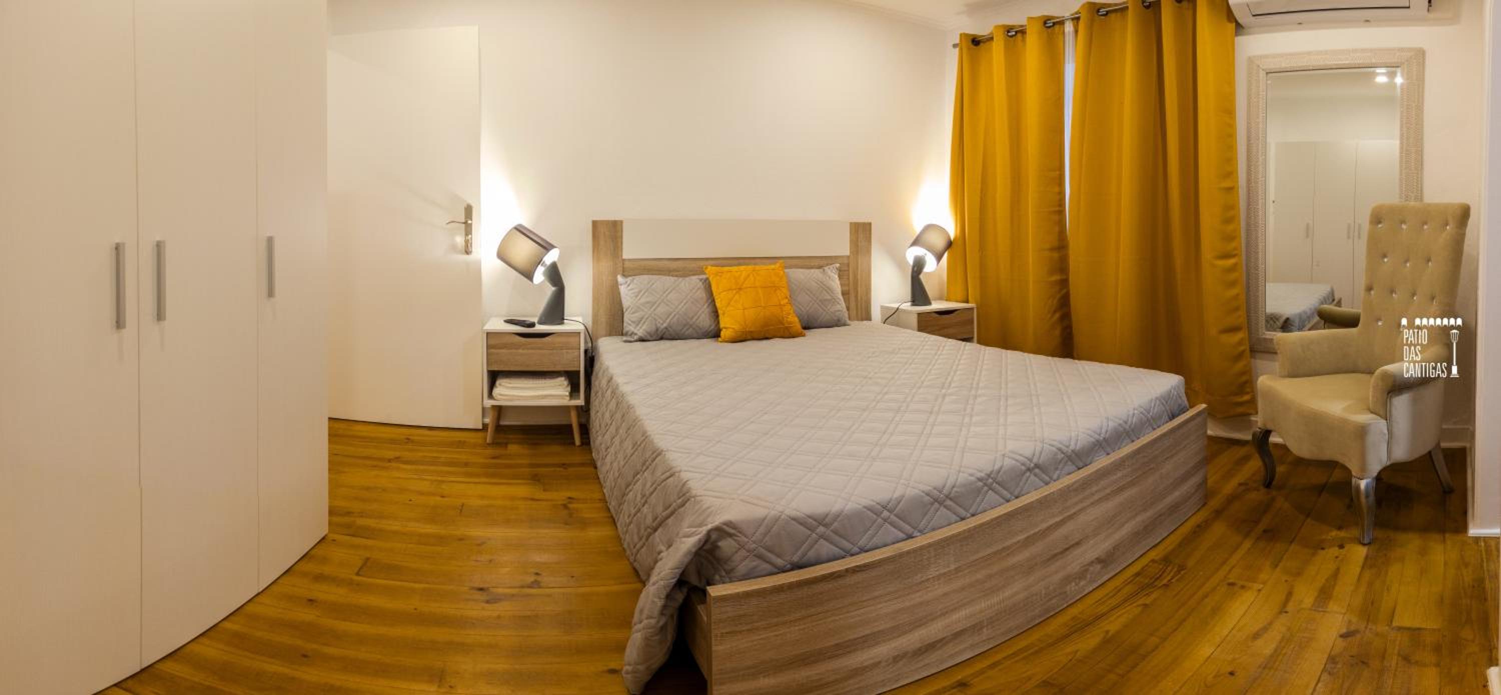 Double Room with Private Bathroom photo 3