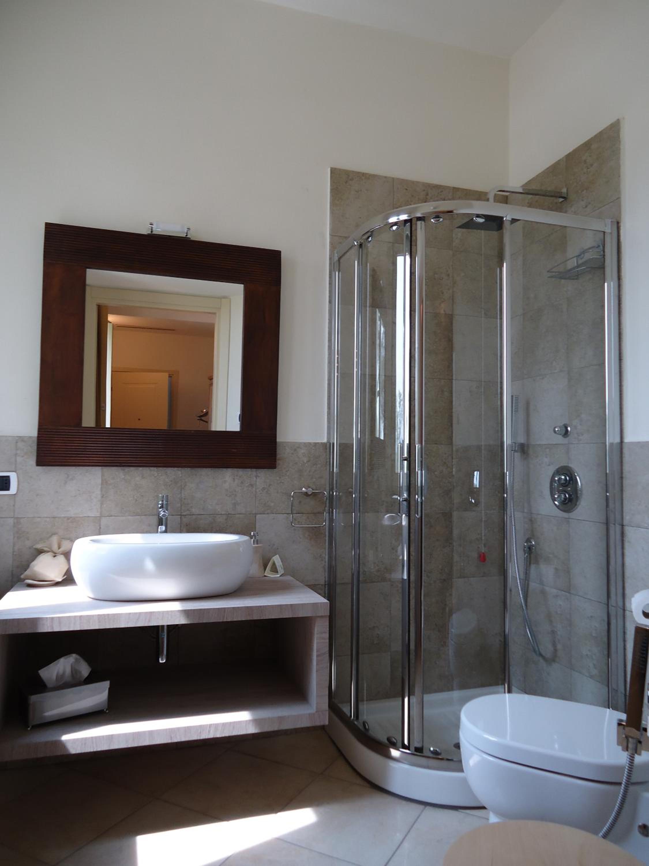 Classic Double Room - Photo 4
