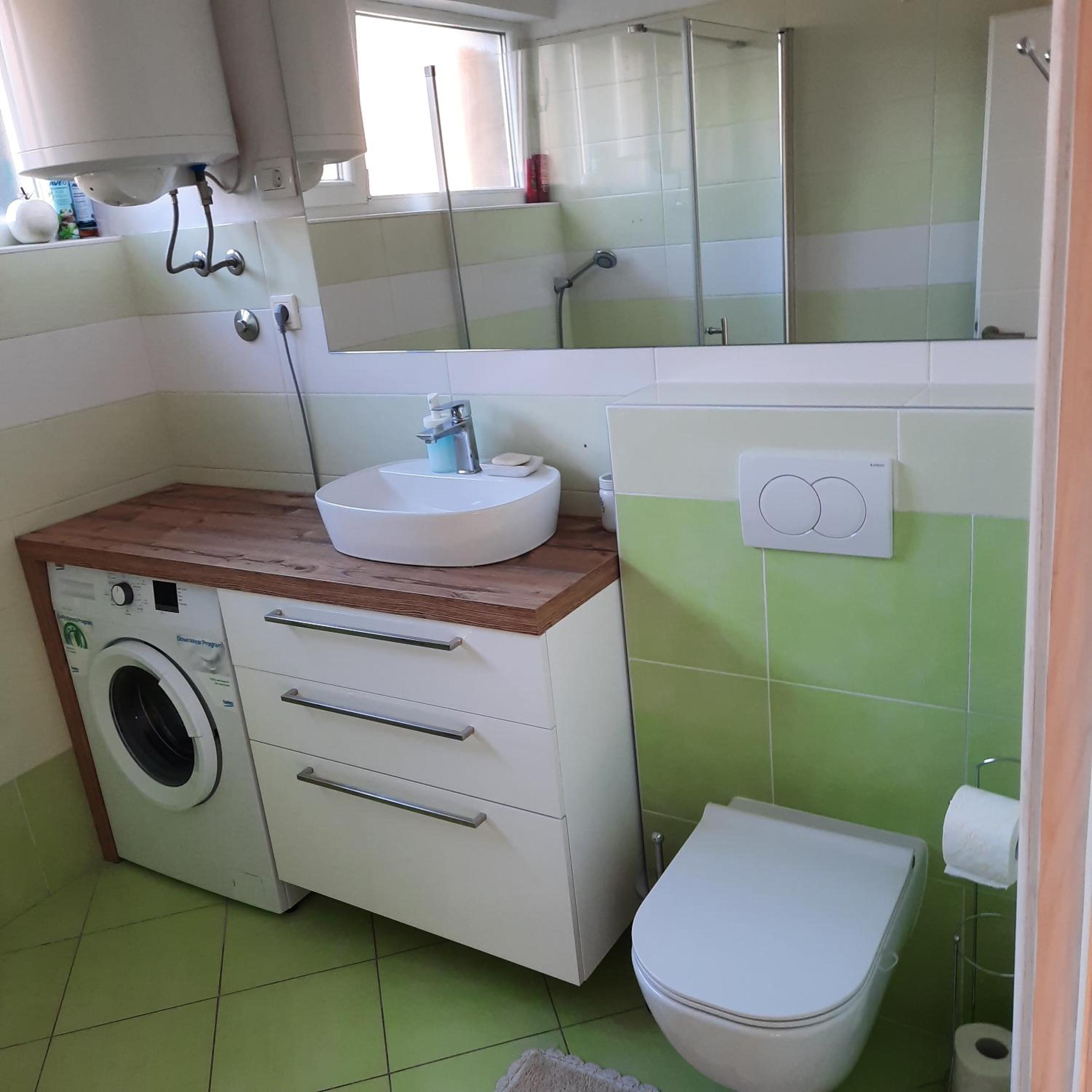 Apartment with Balcony - Photo 19