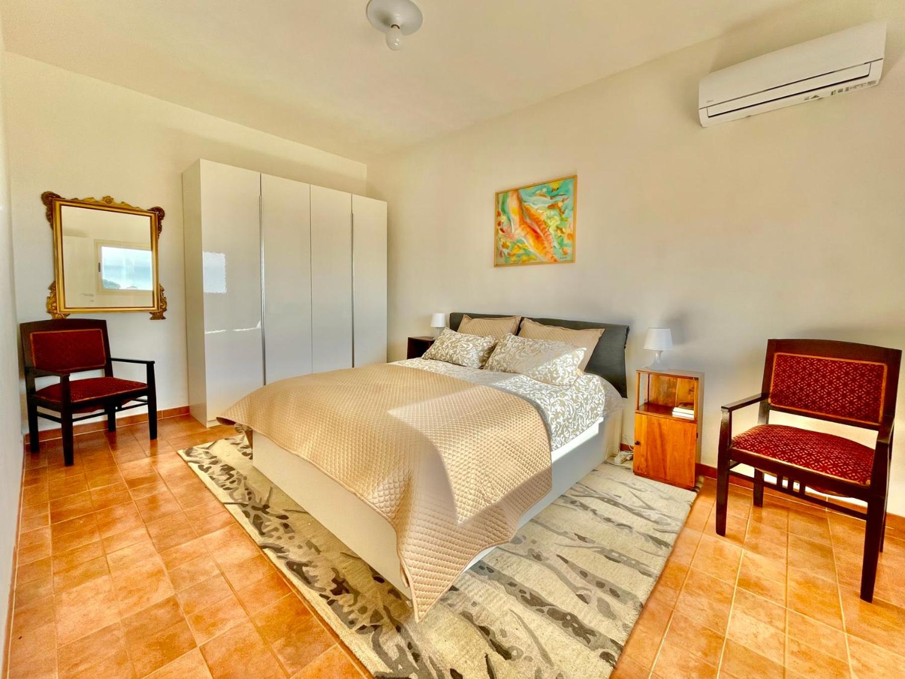 Three-Bedroom Villa photo 1