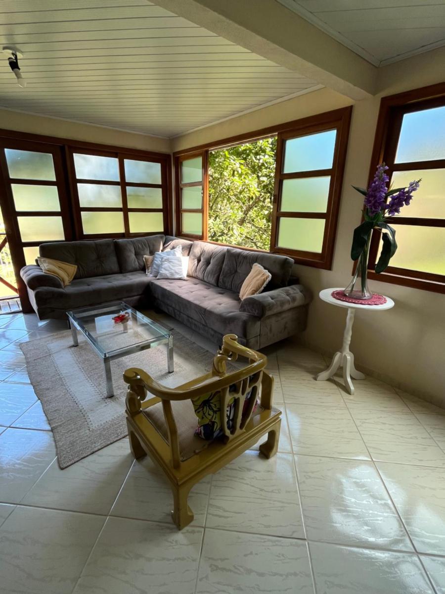 Three-Bedroom Chalet photo 3