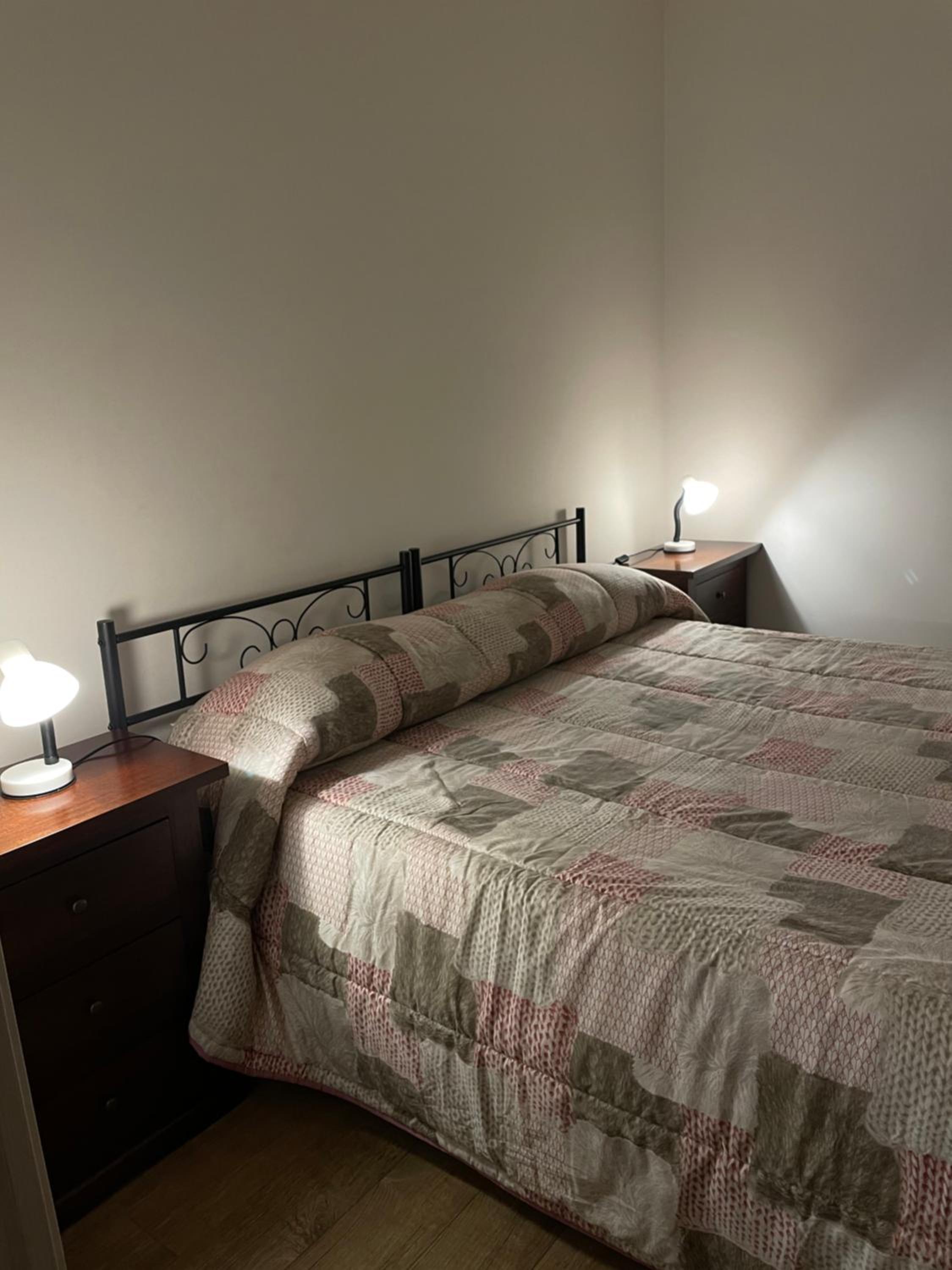 One-Bedroom House photo 1