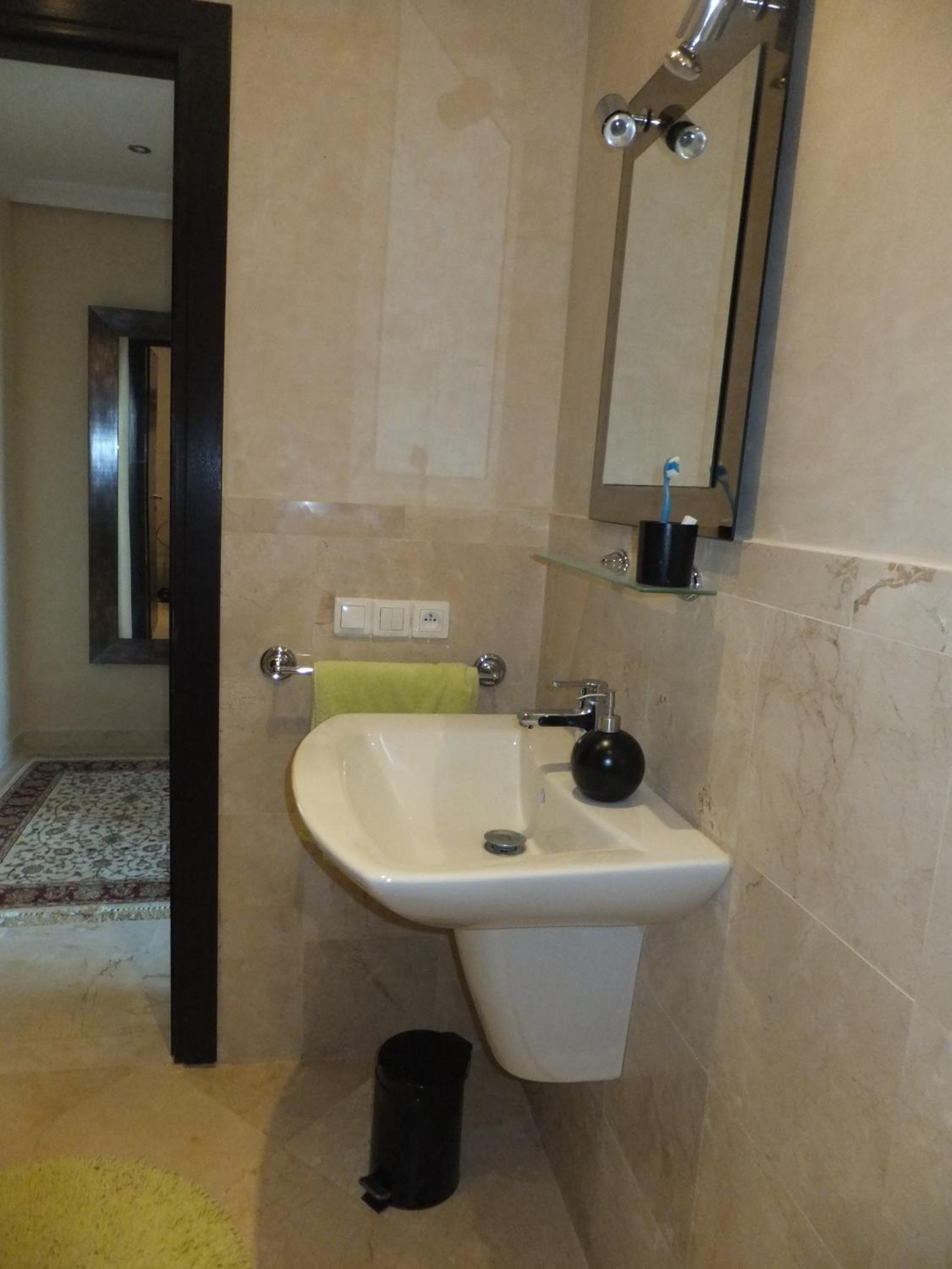Apartment with Sea View - Photo 31