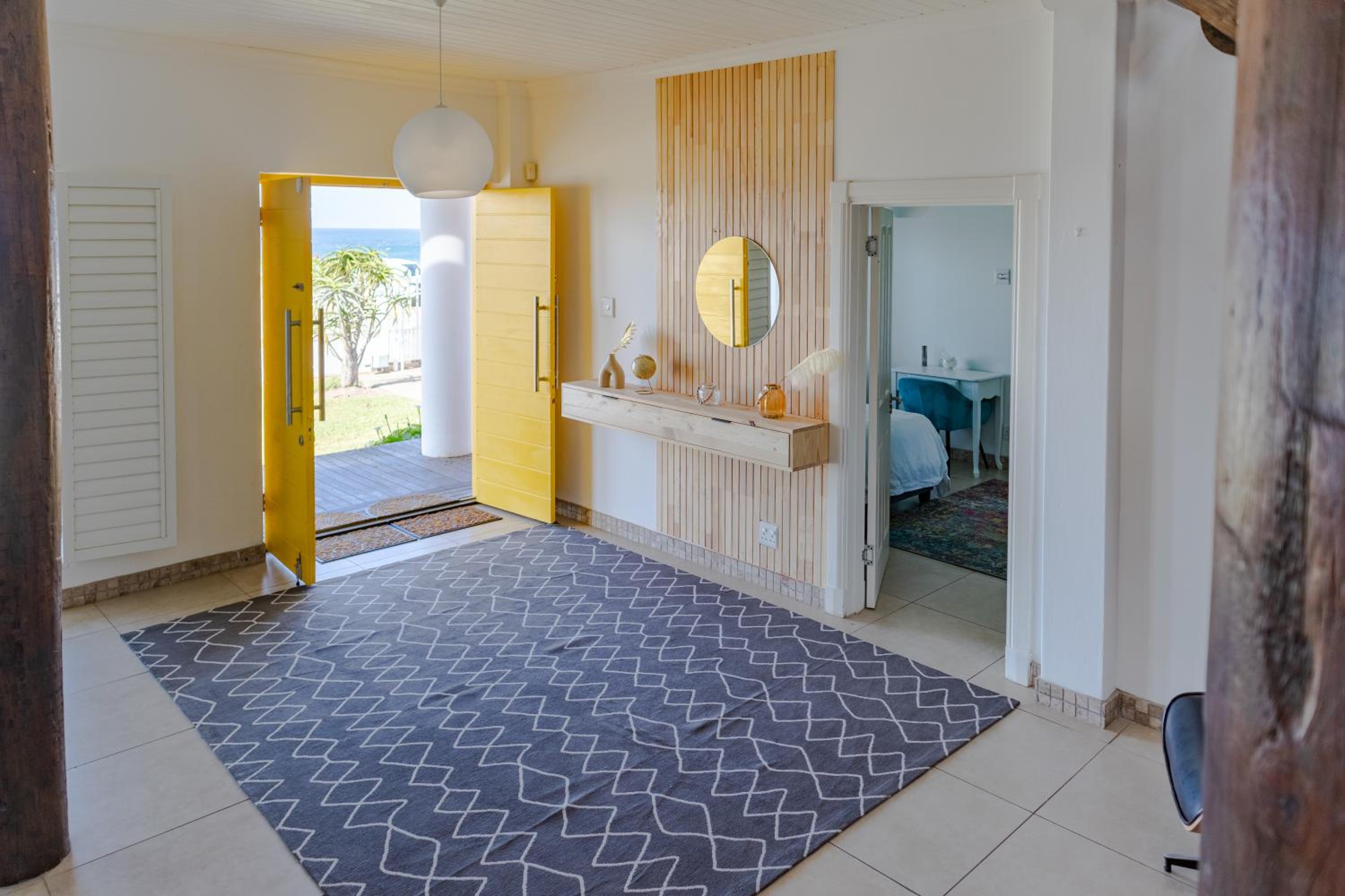 Villa - Beach Front photo 1