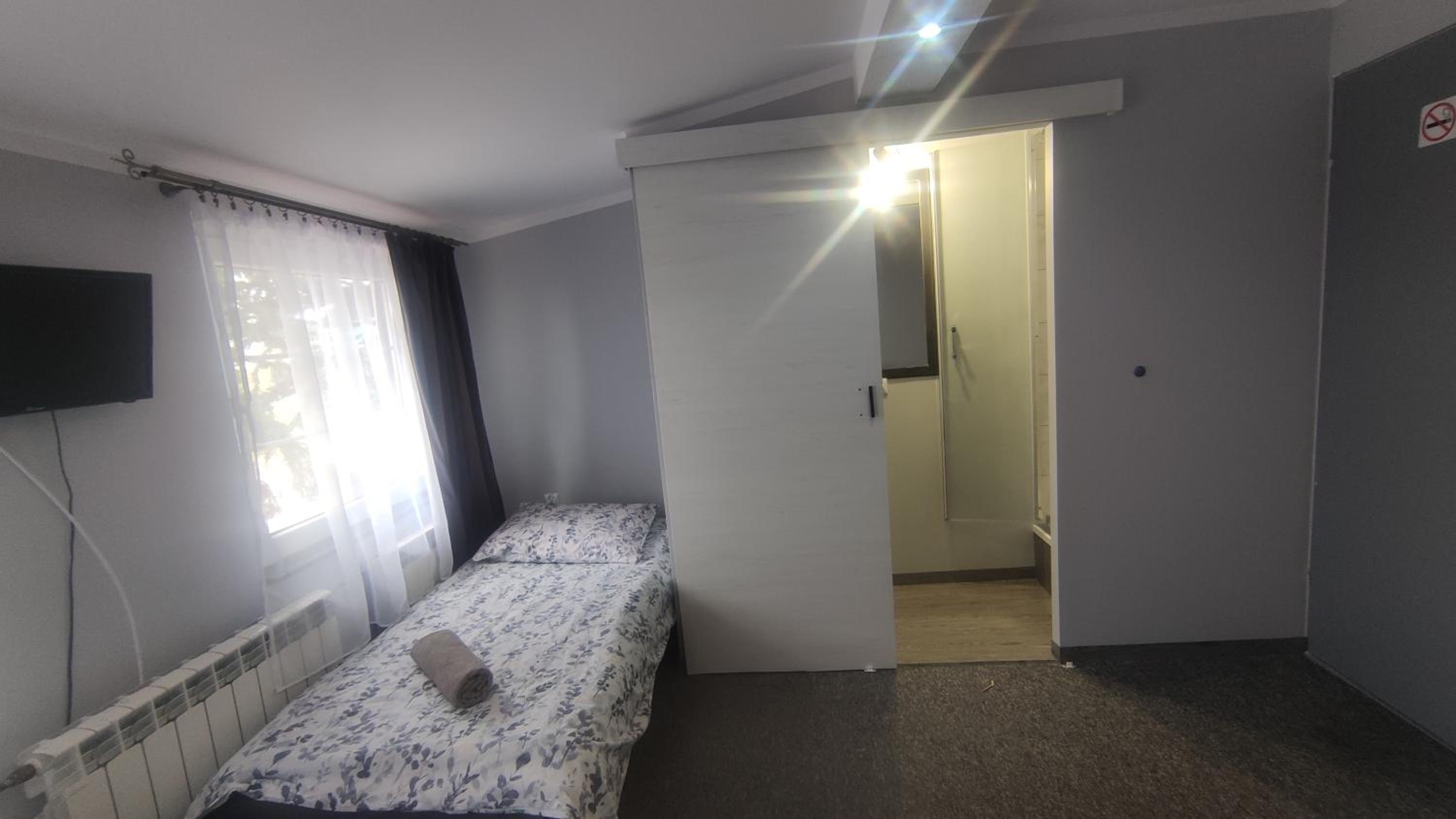 Triple Room with Shared Toilet photo 3