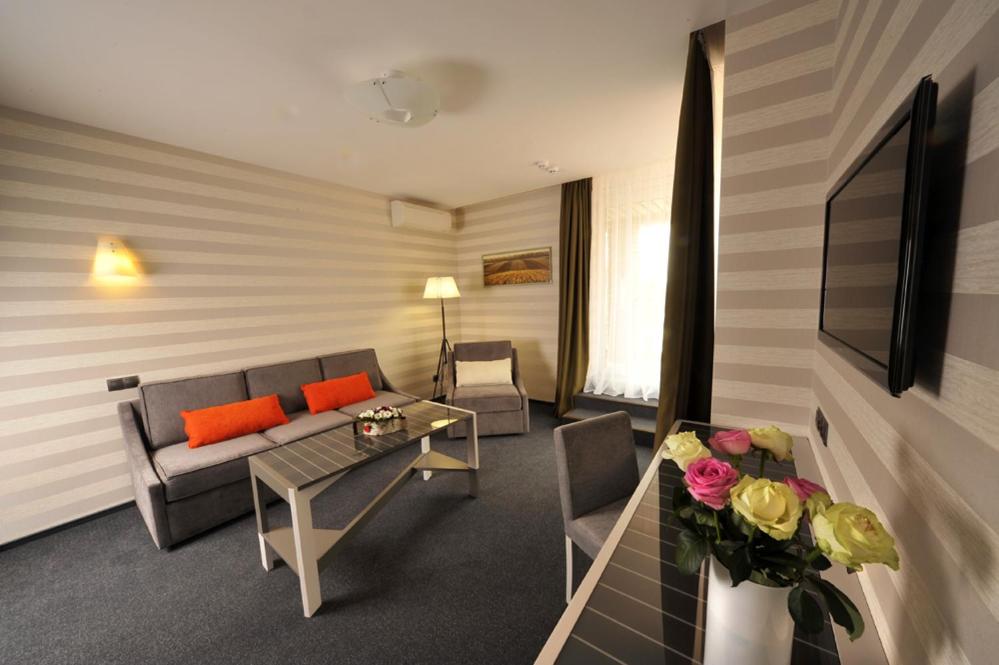King Suite