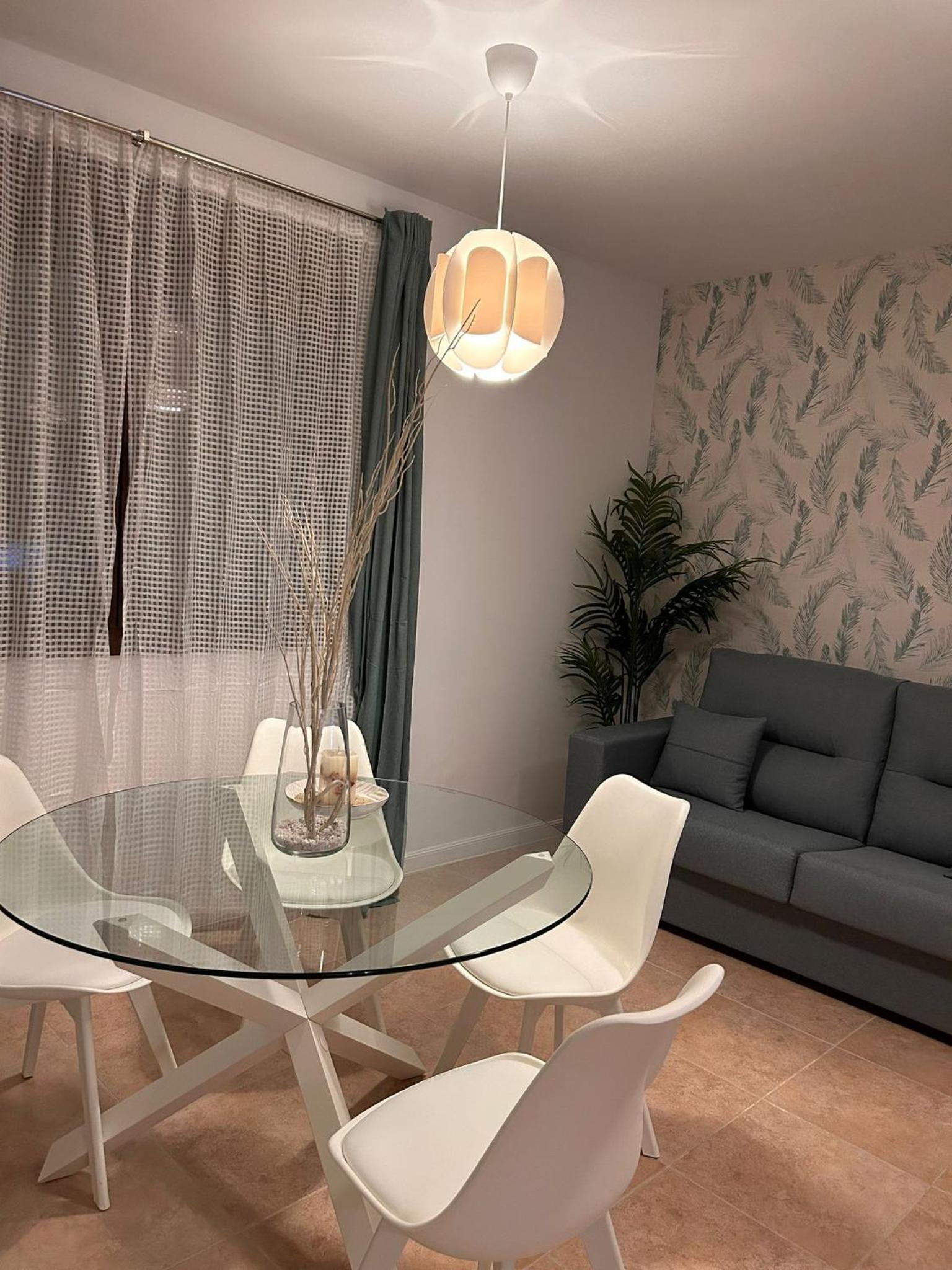 One-Bedroom Apartment photo 3