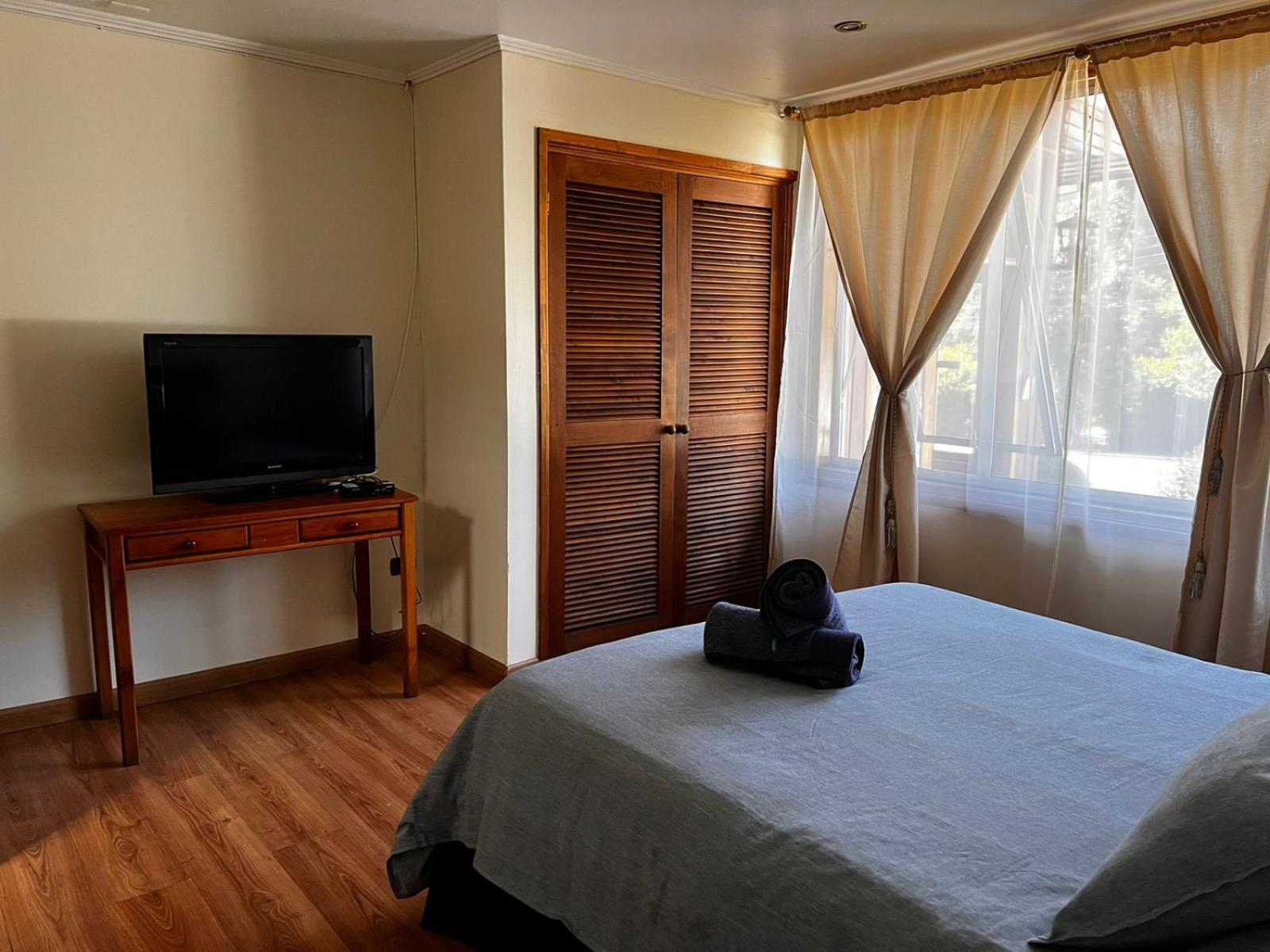 Standard Queen Room photo 2