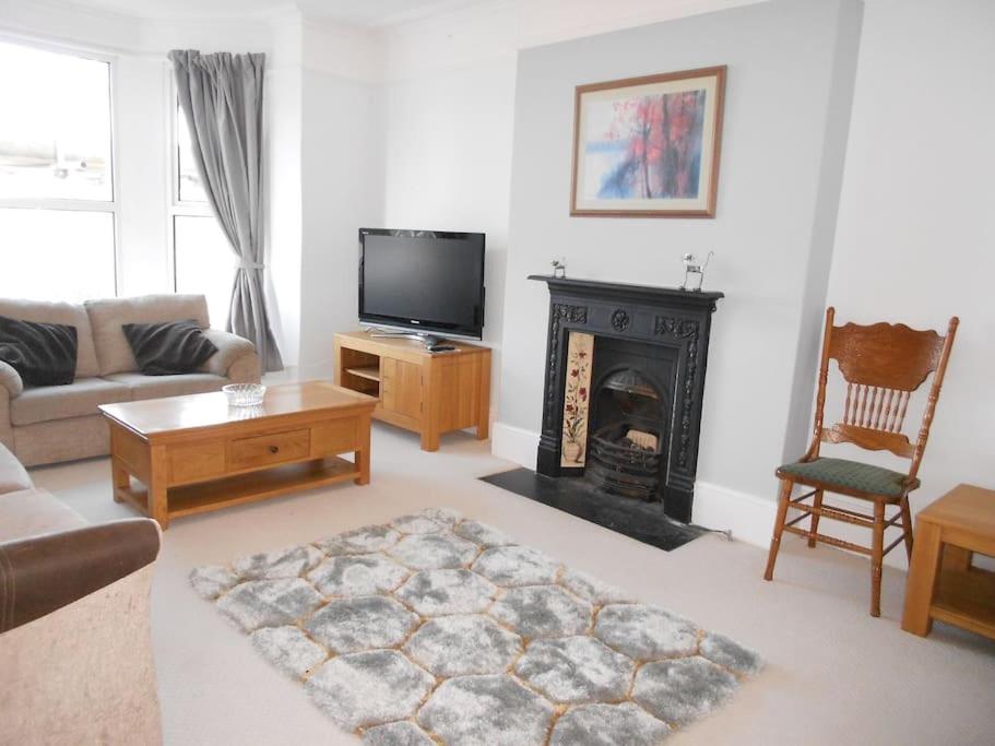 Four-Bedroom House photo 1