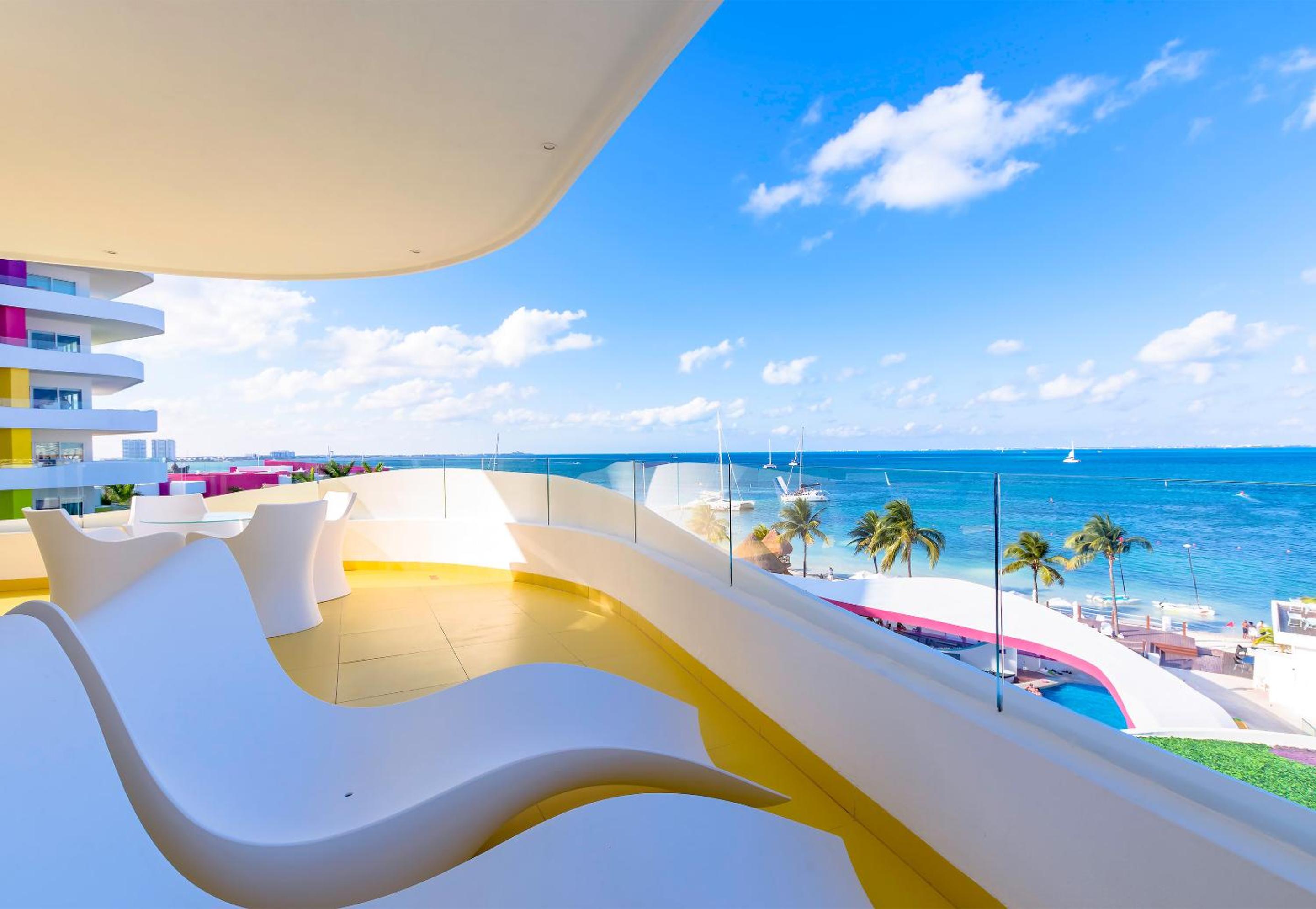 Temptation Ocean Front Master Suite