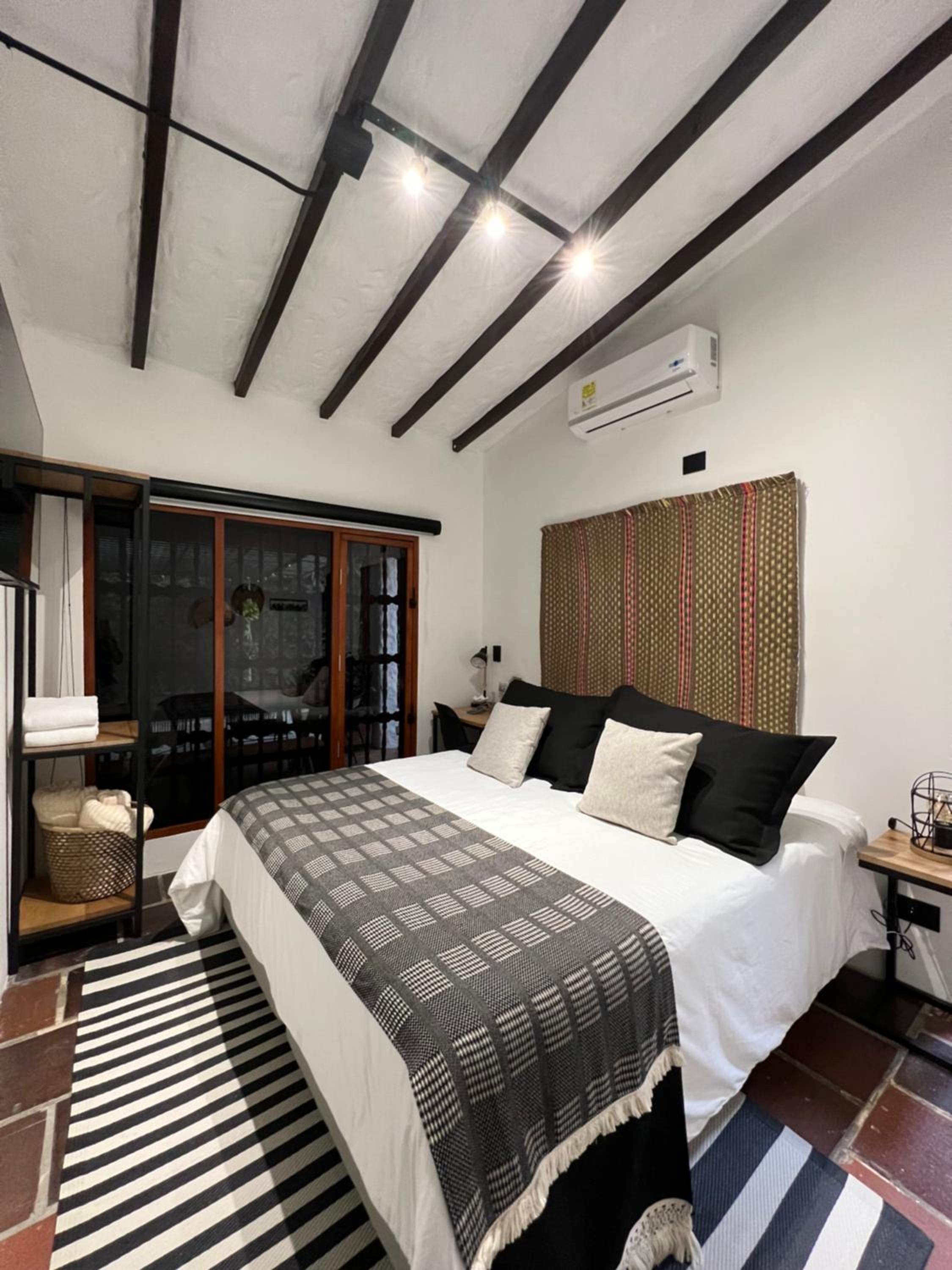 Double or Twin Room with Private Bathroom