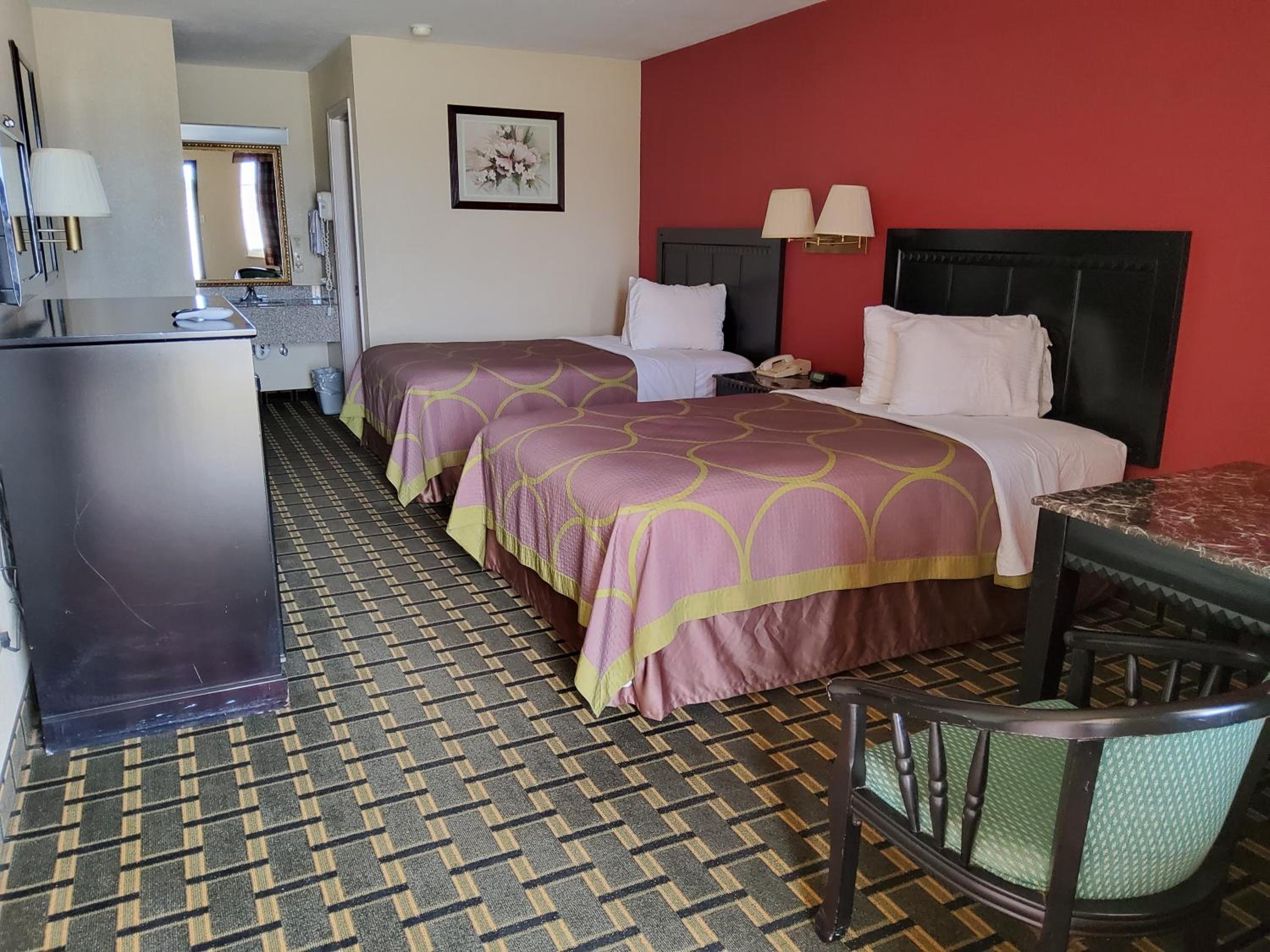 Budget Double Room photo 1