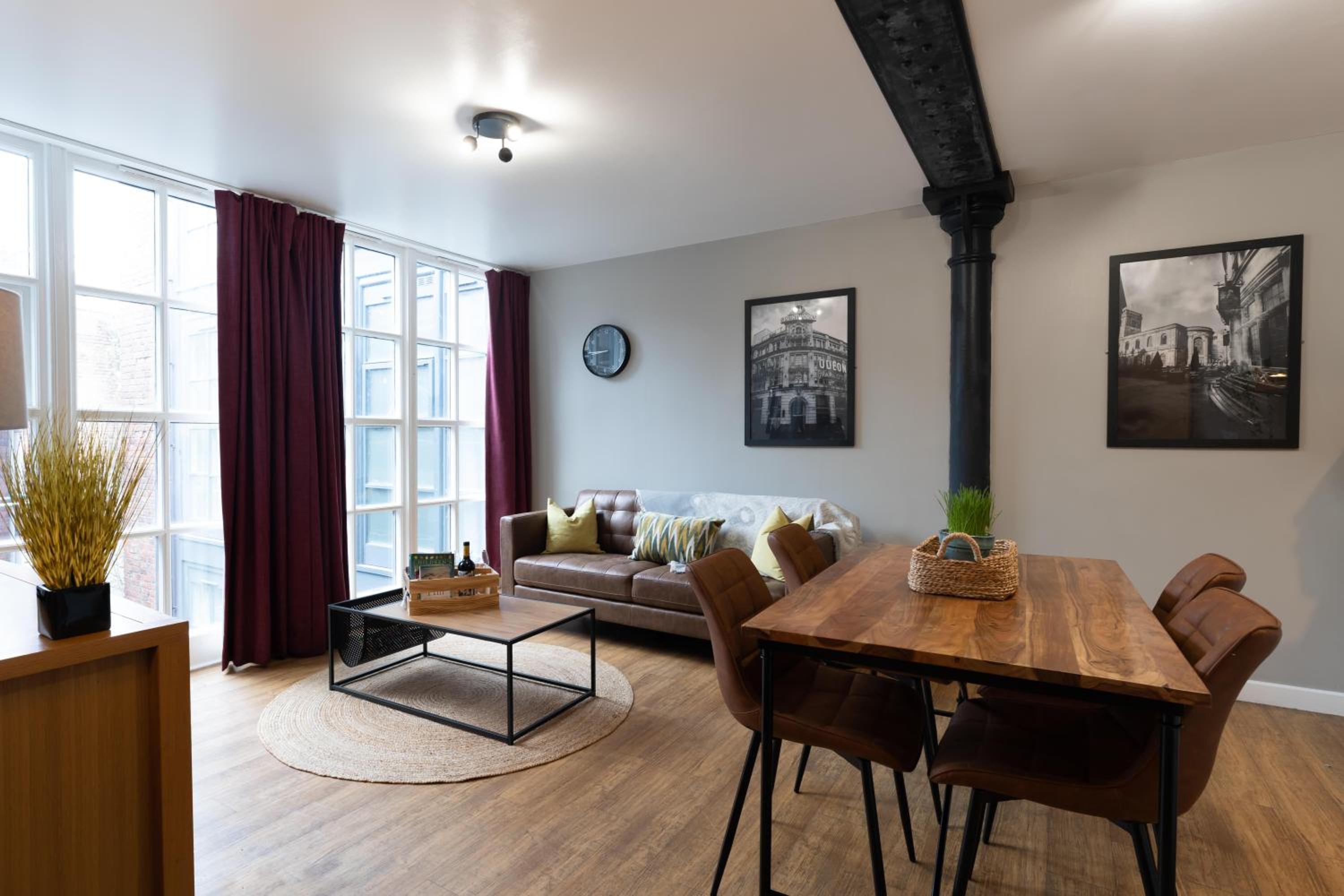 One-Bedroom Apartment