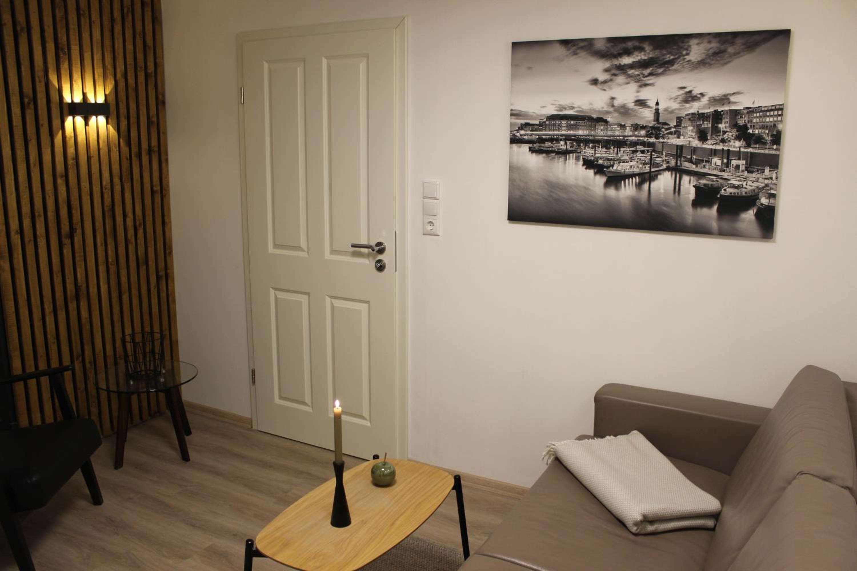 Two-Bedroom Apartment photo 2