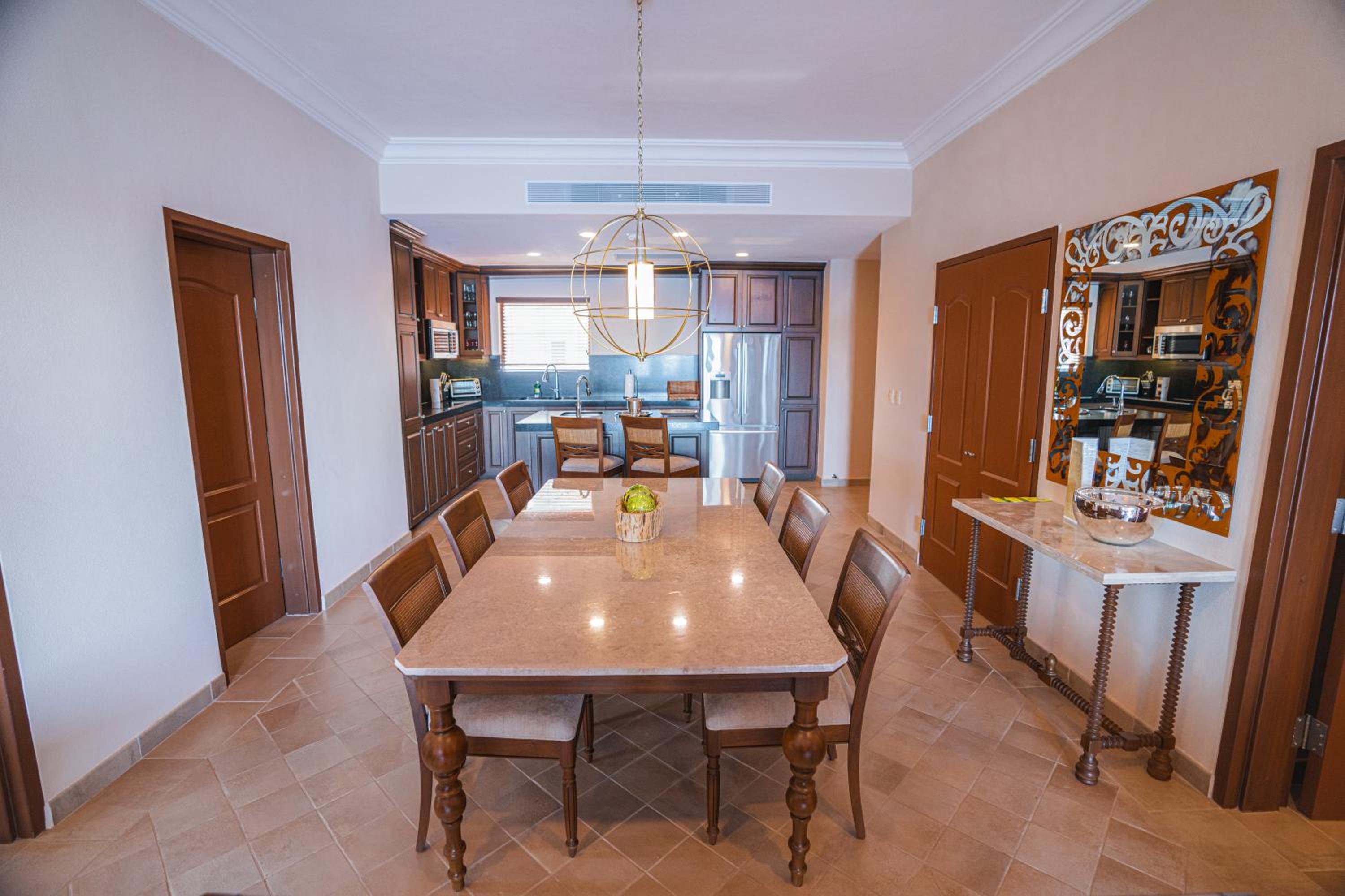 Two-Bedroom Suite - Photo 2
