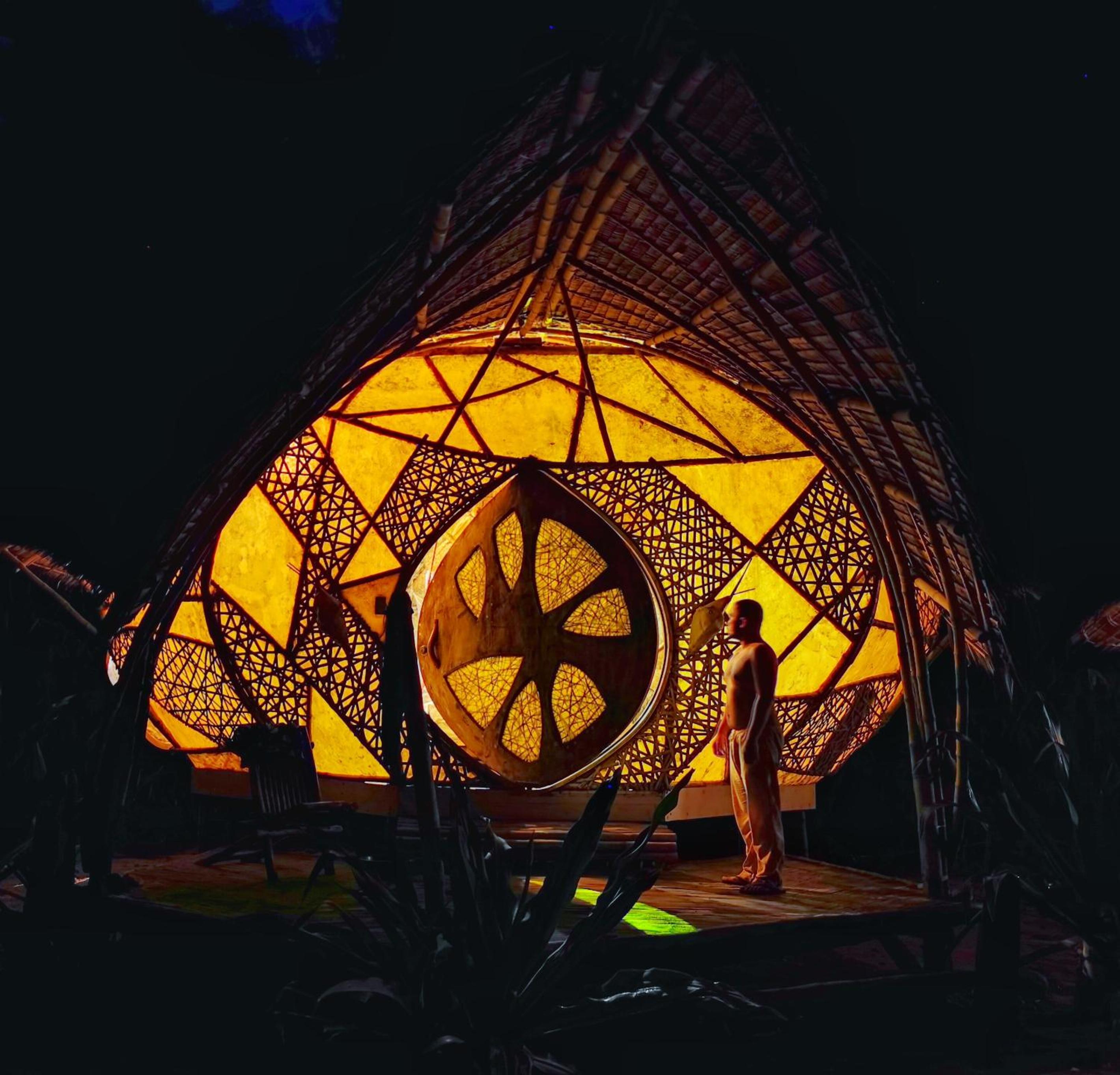 The Hive Huts - Photo 9