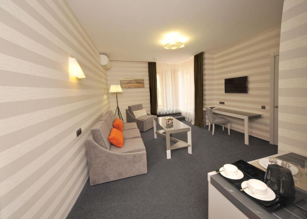 Suite with Terrace