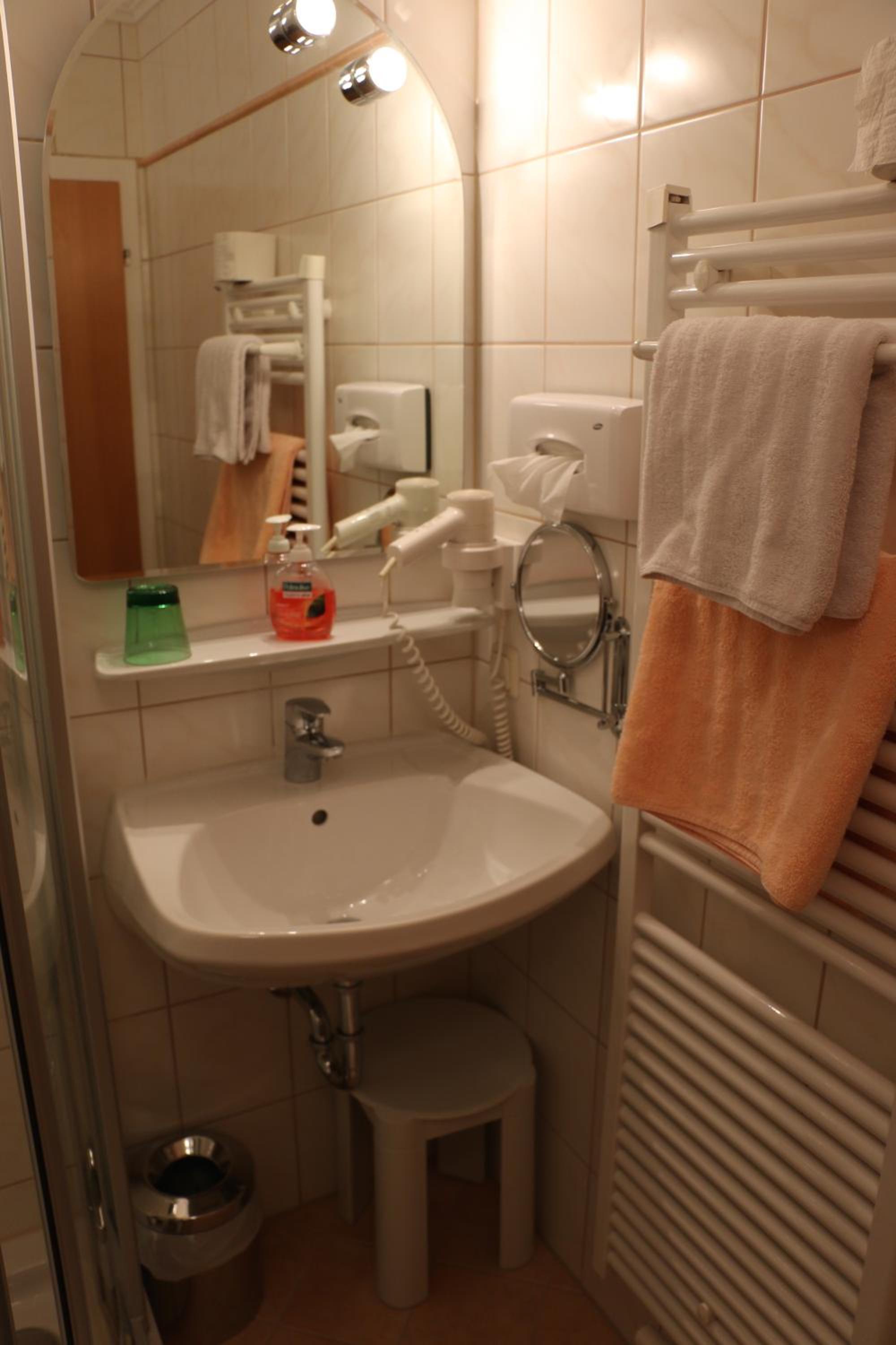 Single Room with Balcony photo 2