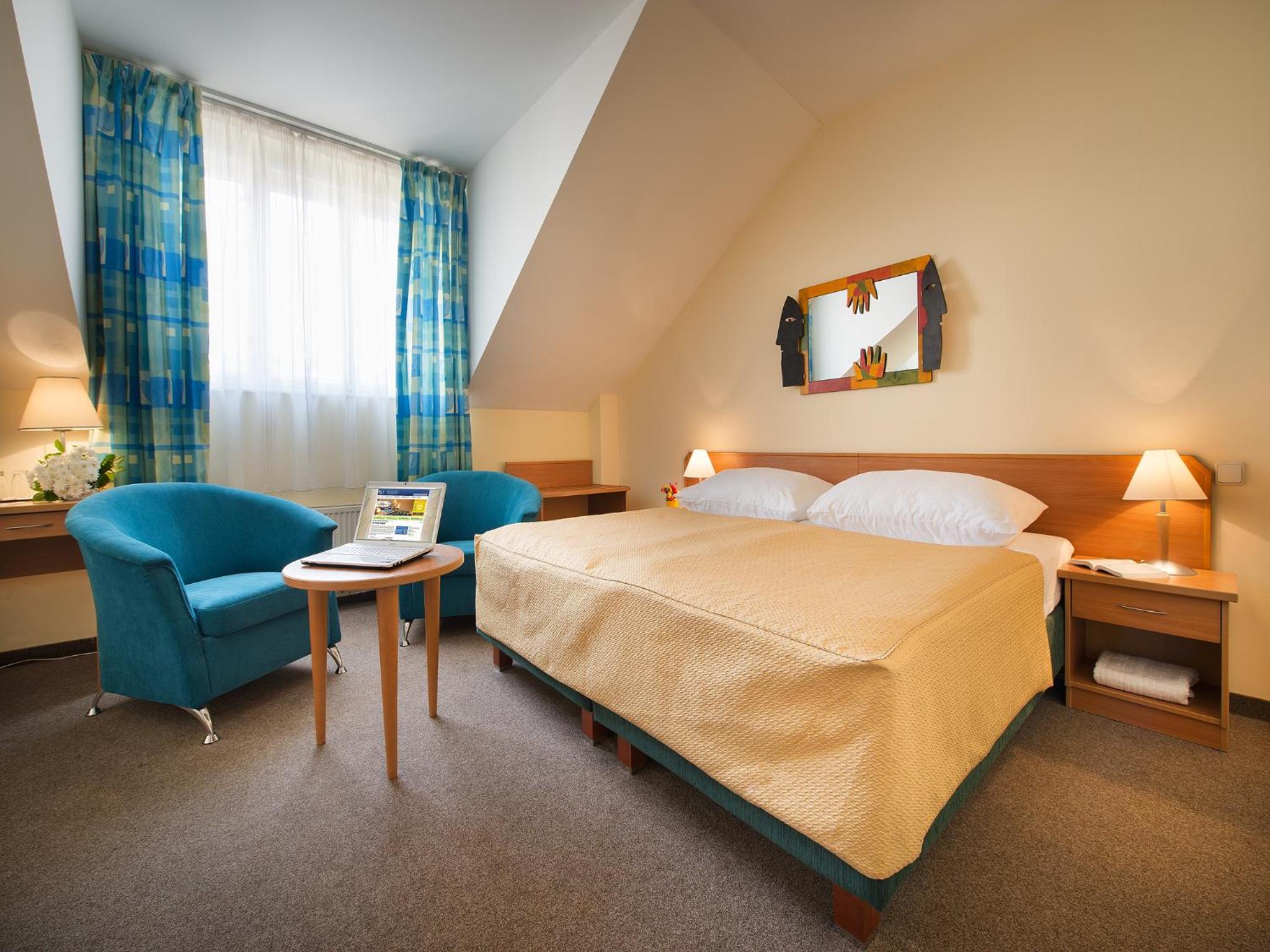 Double Room with 1 extra bed