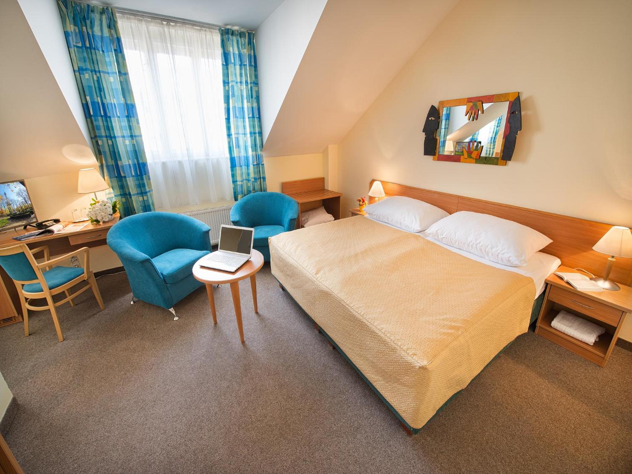 Double Room with 1 extra bed