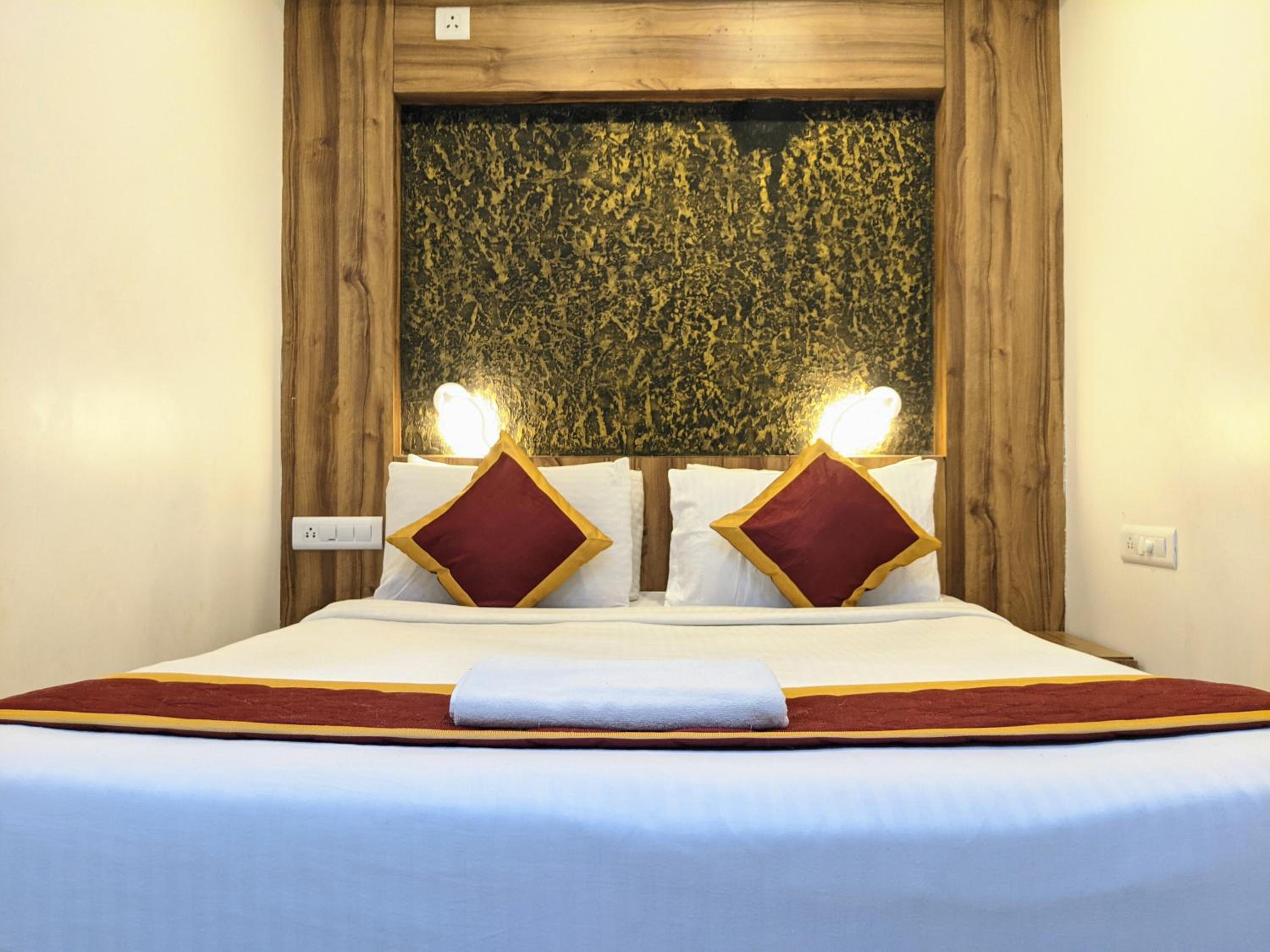 Double Room - Photo 1
