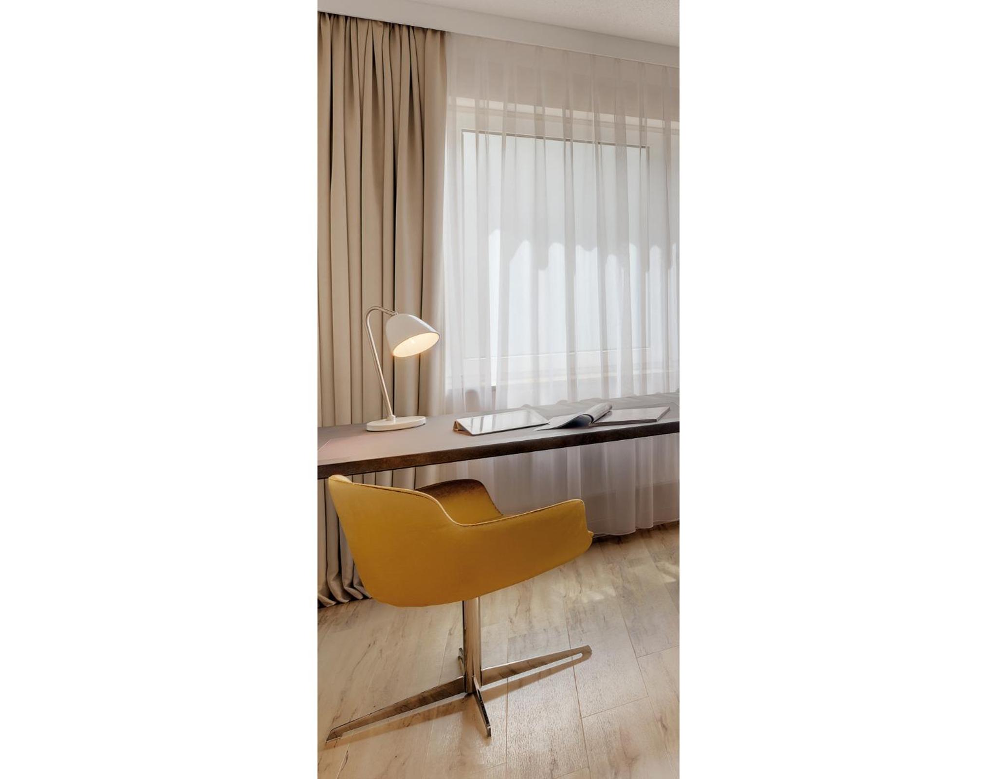 Business Single Room