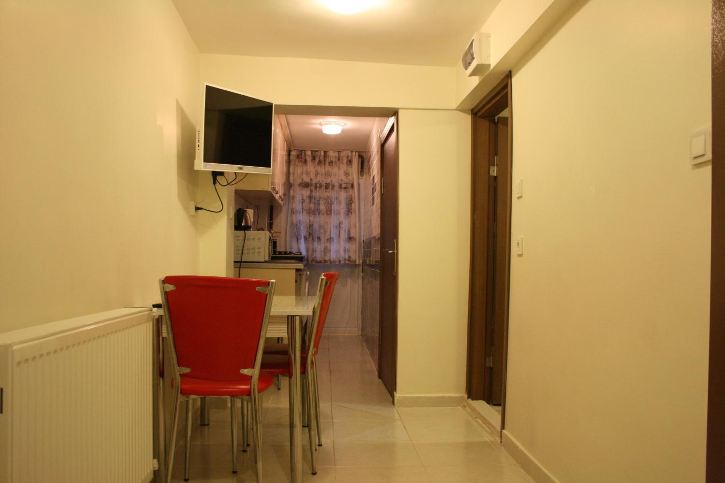 Apartment With Balcony photo 2