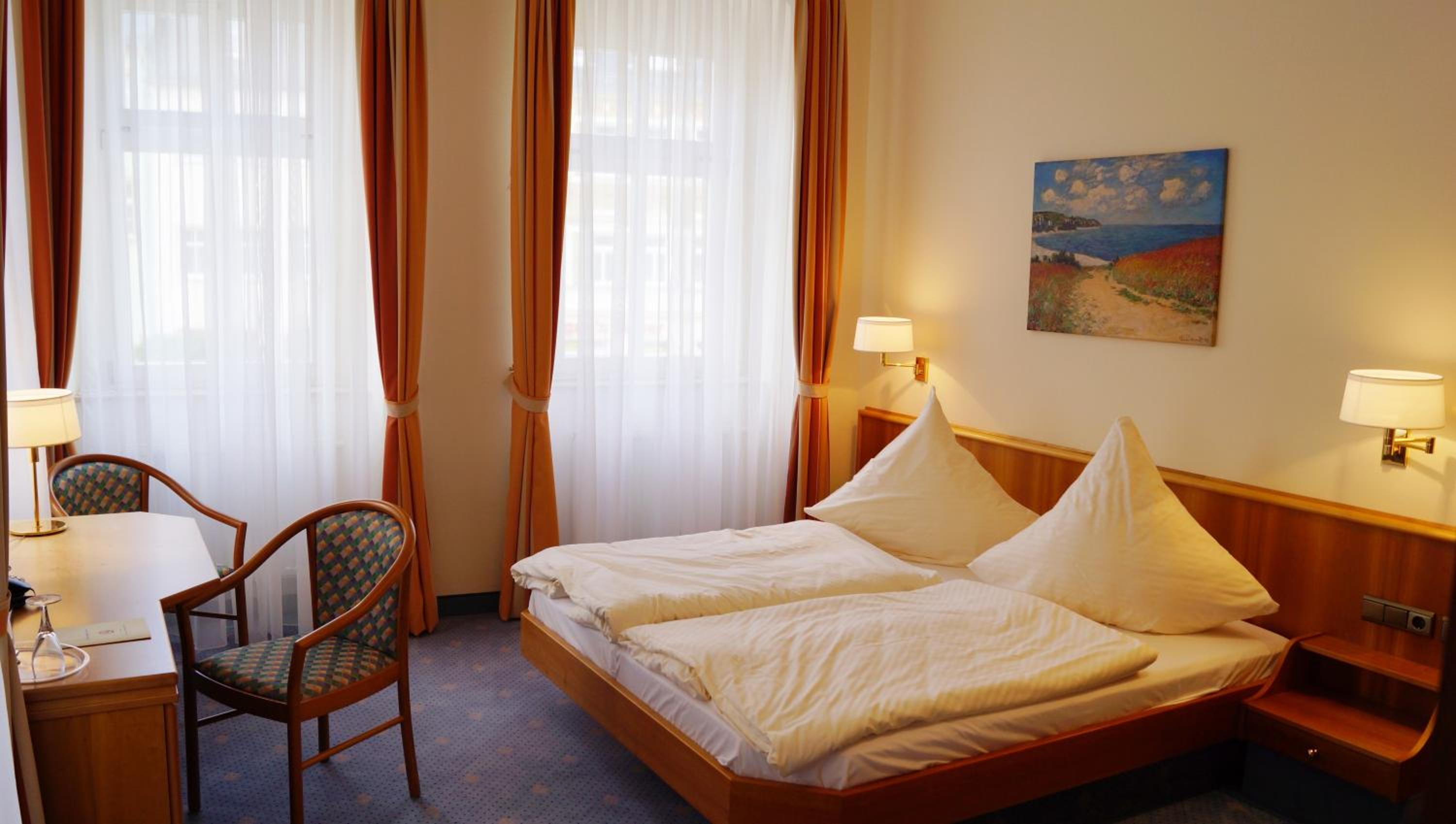 Double Room photo 2