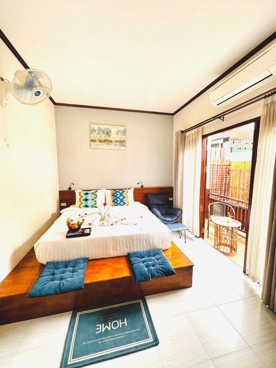 Deluxe Double Room With Balcony photo 2