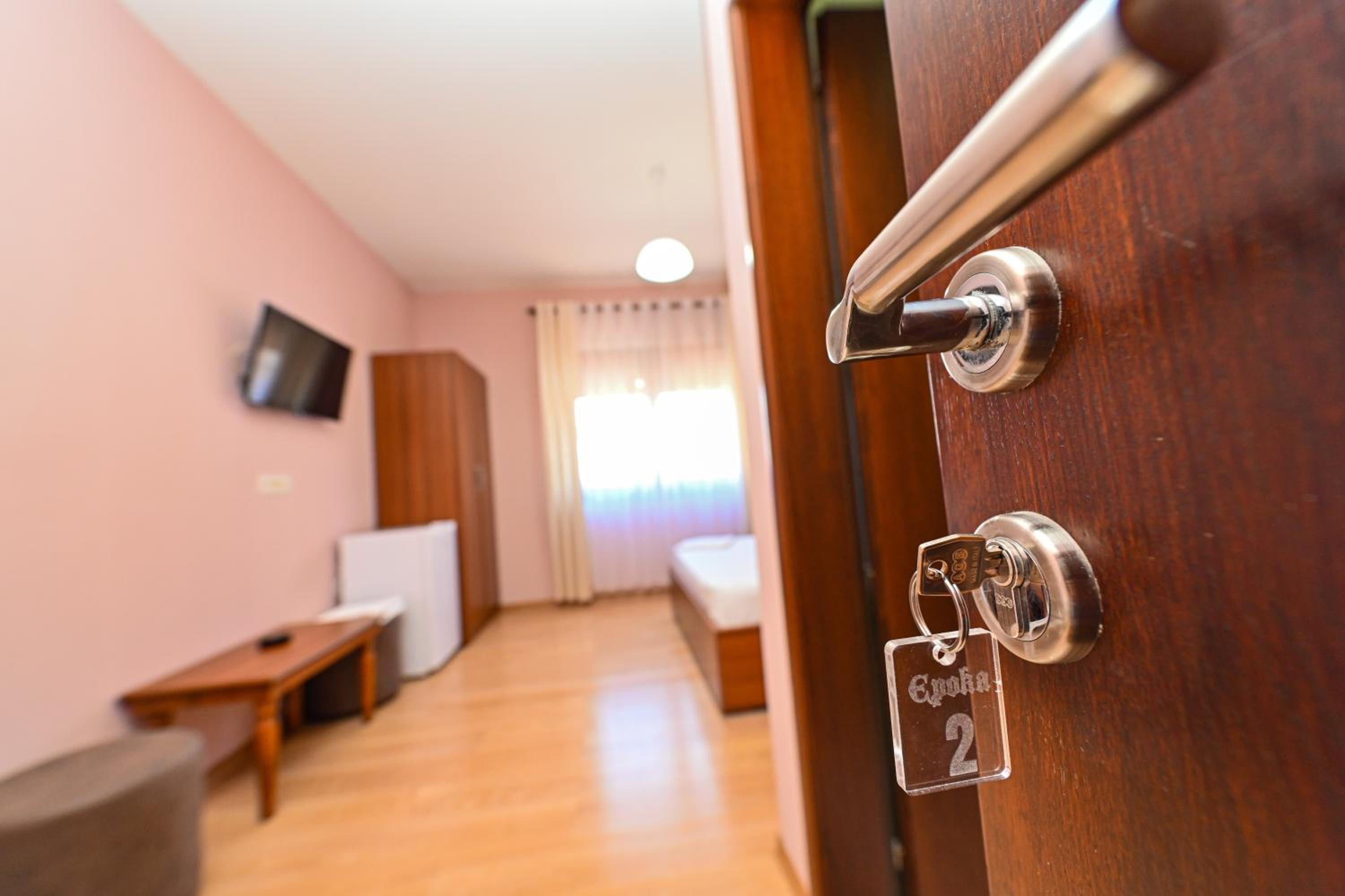 Queen Room