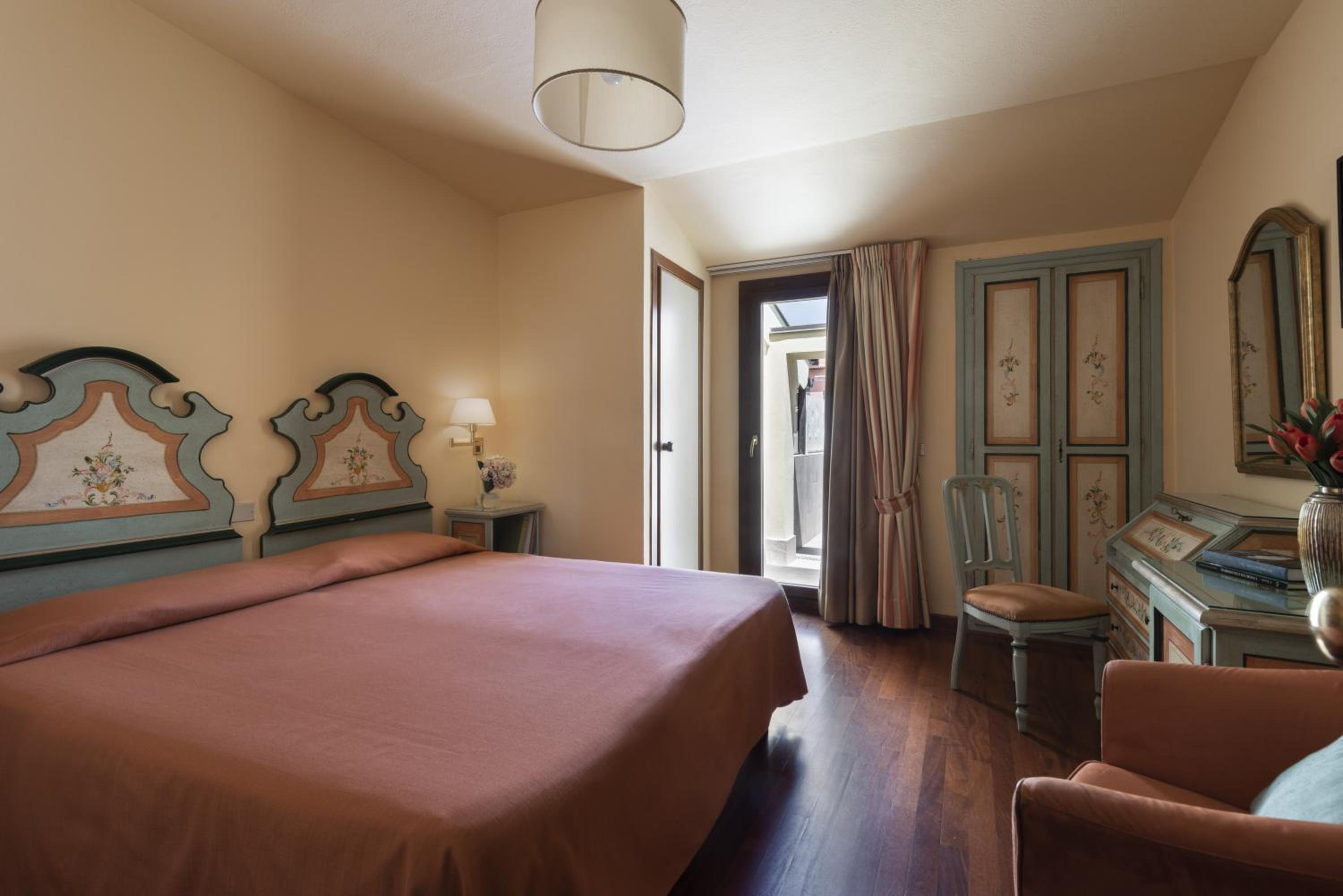 Superior Double or Twin Room with Terrace photo 1